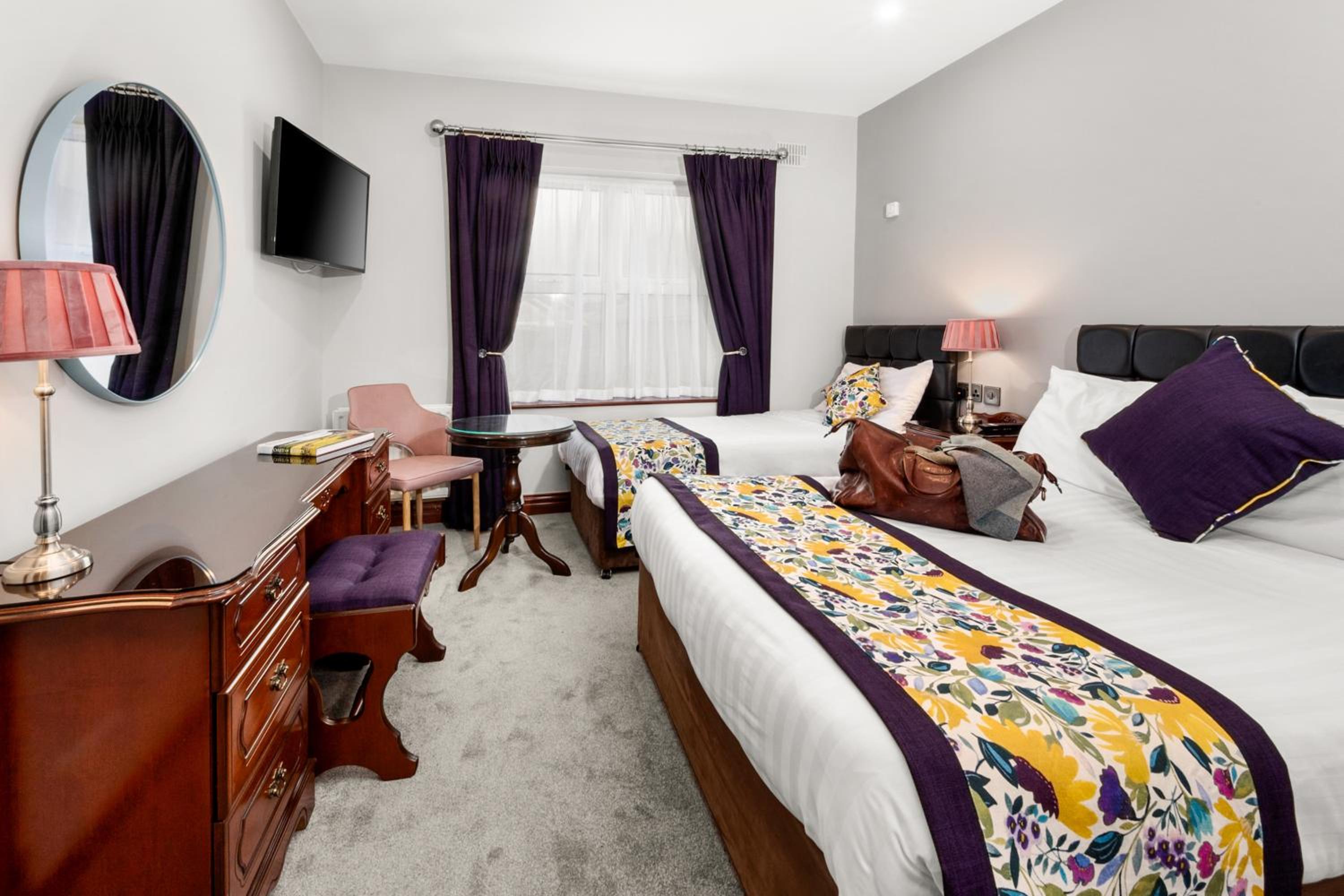 Deluxe Single Room