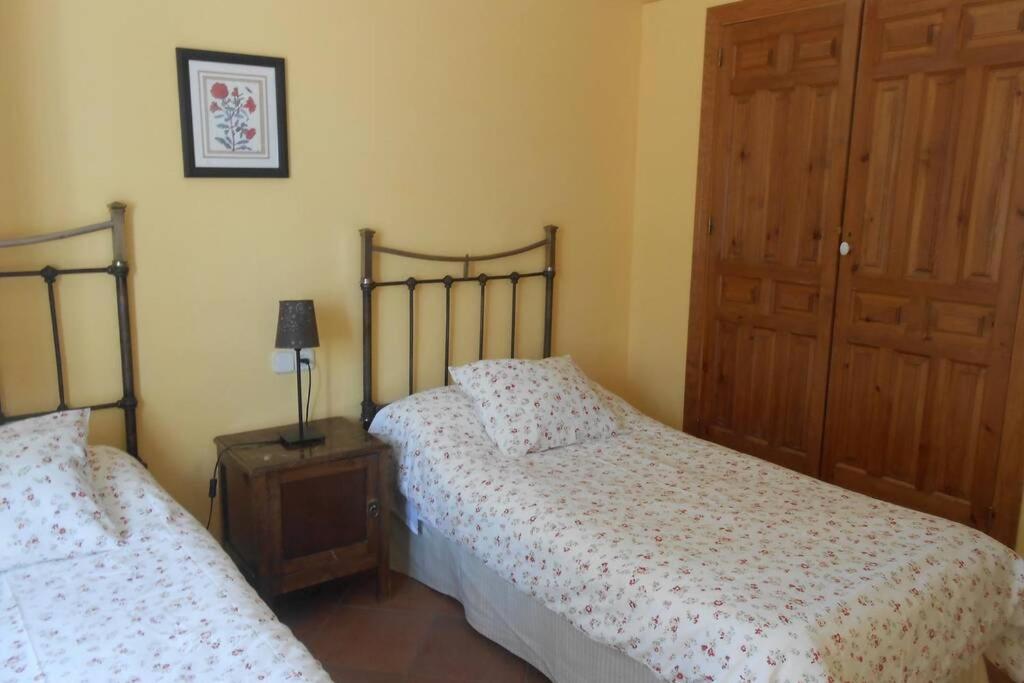 Casa de cuatro habitaciones