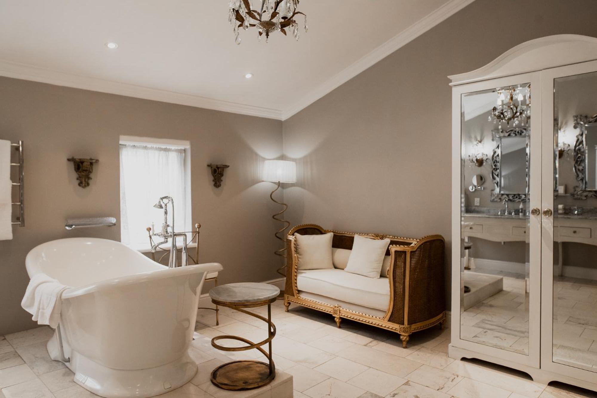 Junior Suite - Photo 6