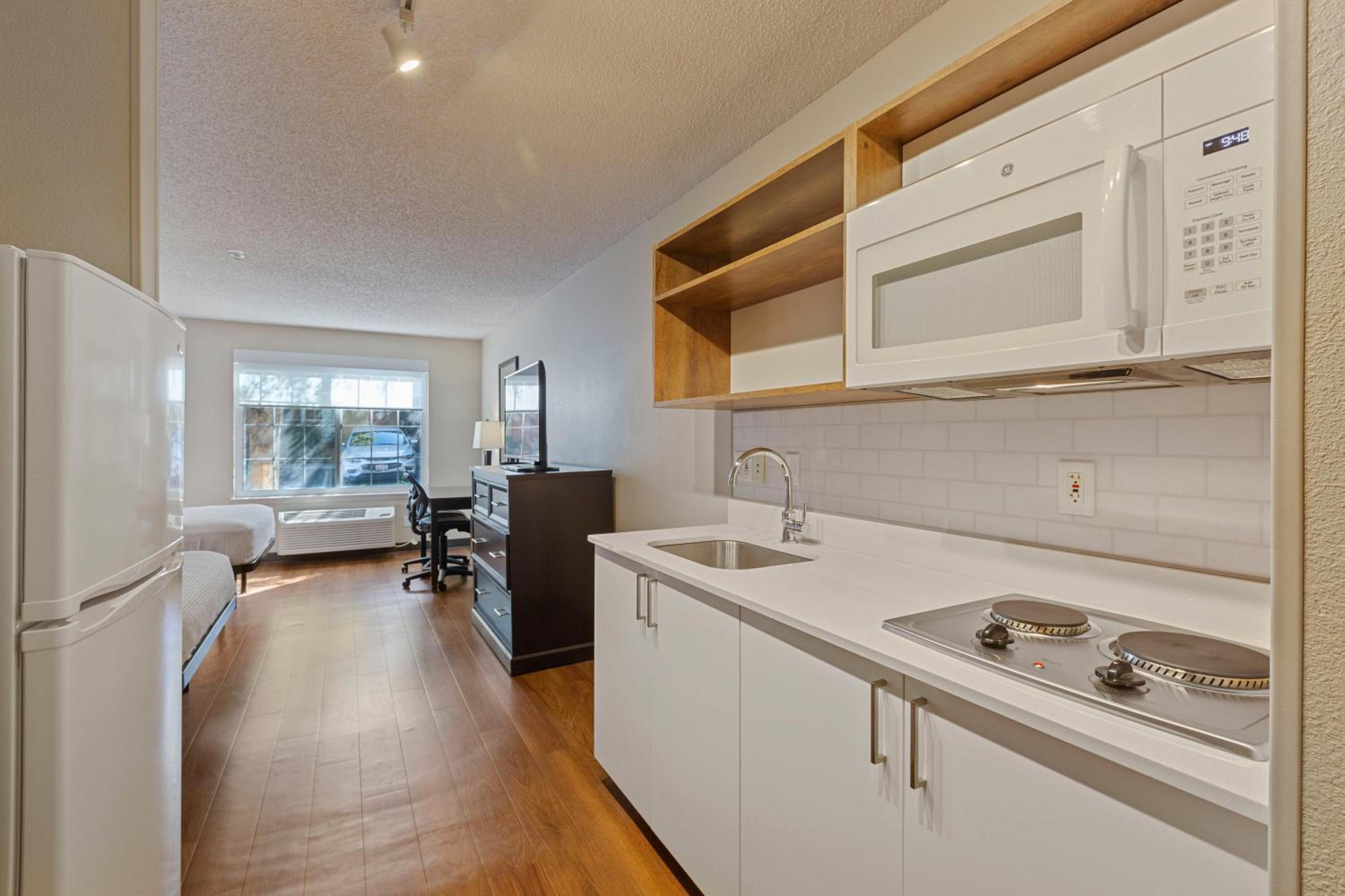 Studio with 2 Double Beds - Non-Smoking - Photo 8