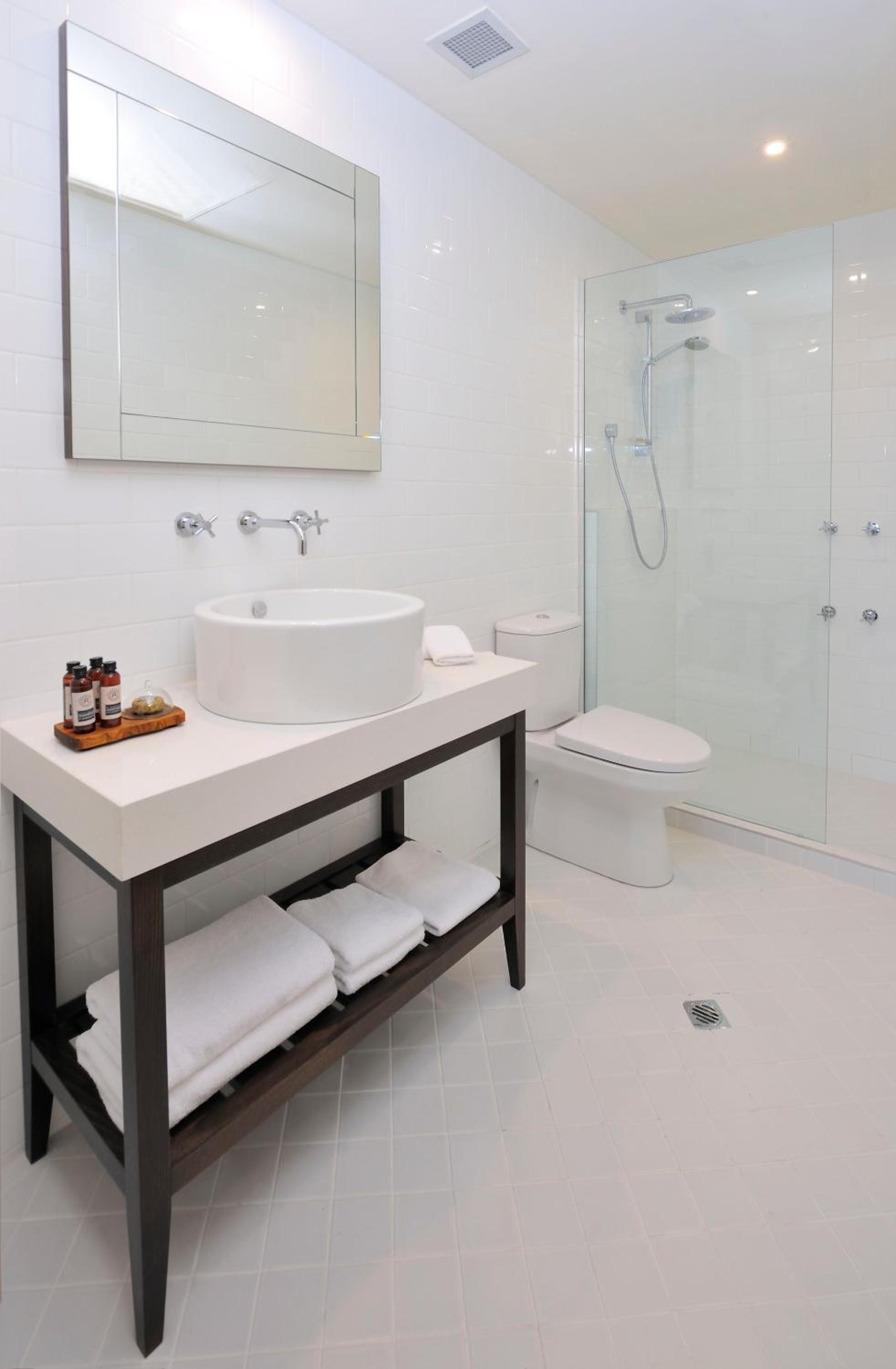 Special Offer - Executive One-Bedroom Apartment photo 3