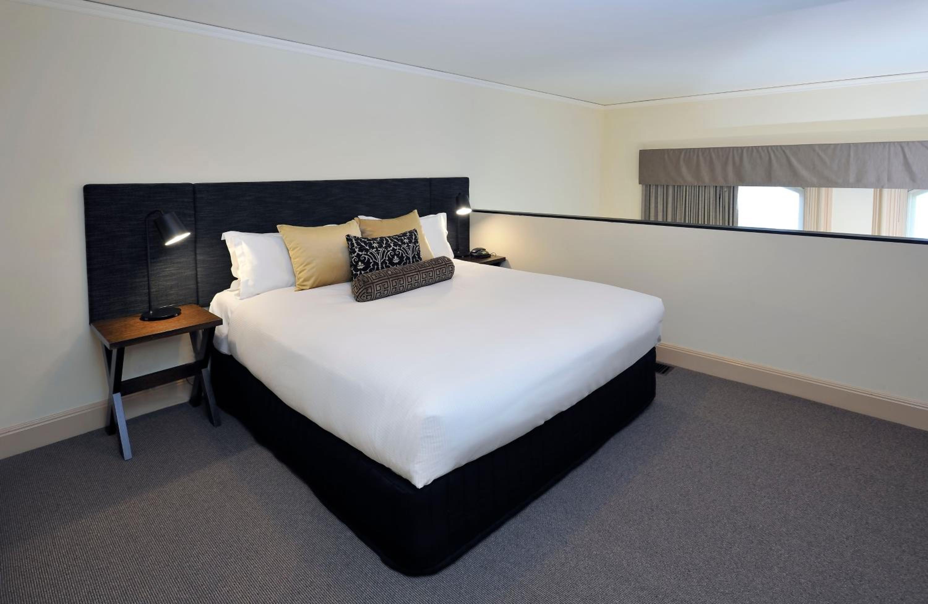 Executive Two-Bedroom Apartment photo 1