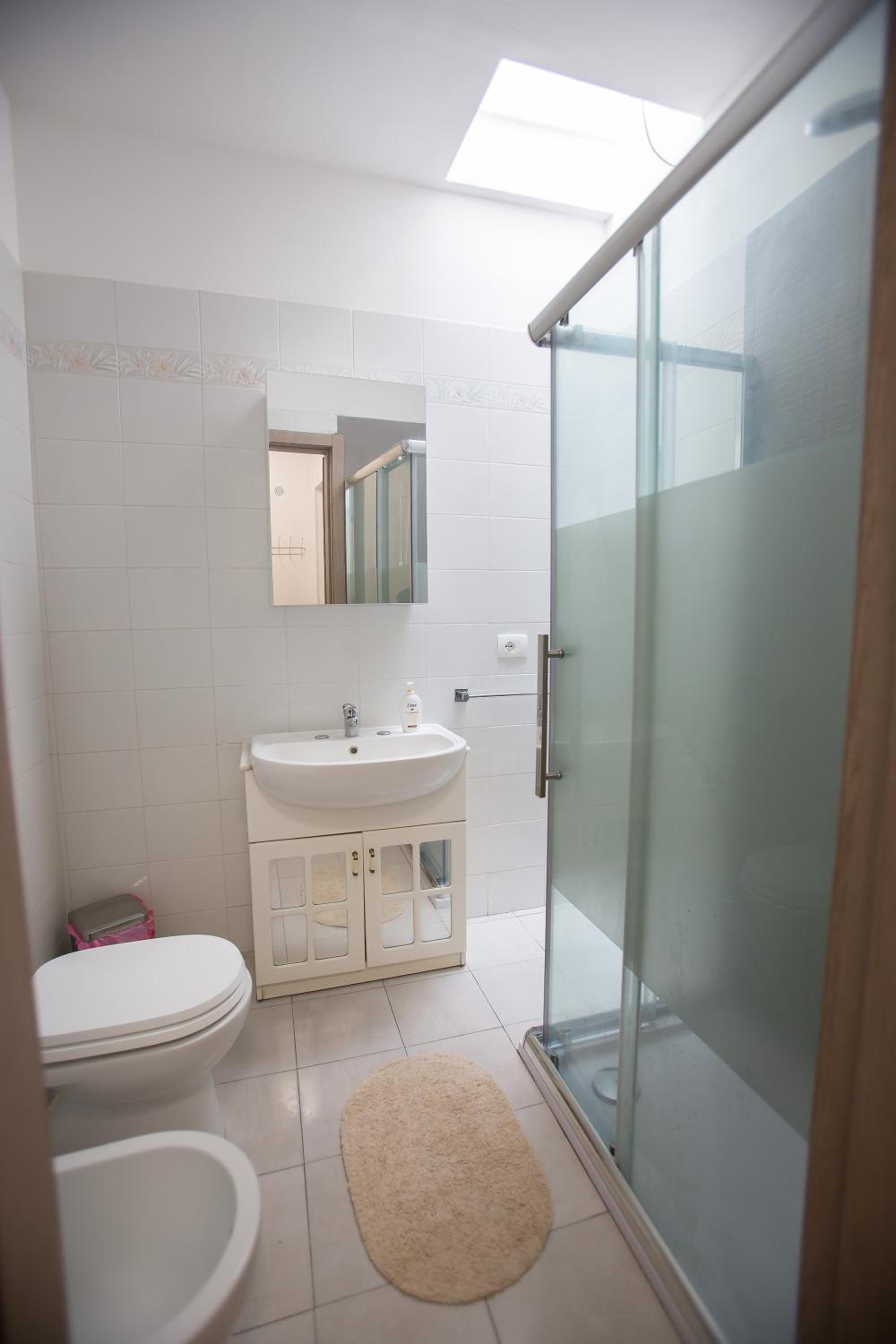 Double or Twin Room - Photo 2