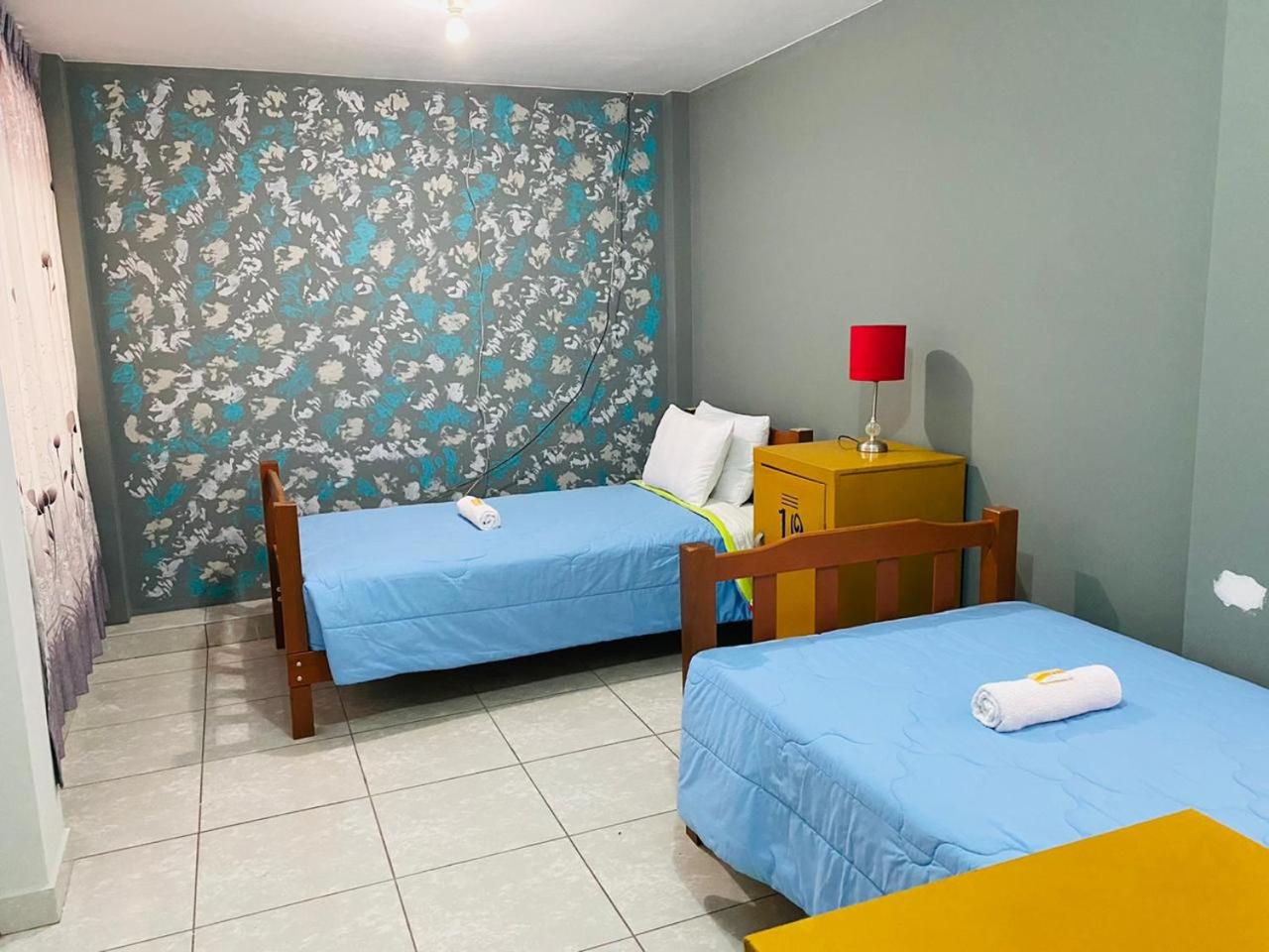 Twin Room with Private Bathroom photo 2