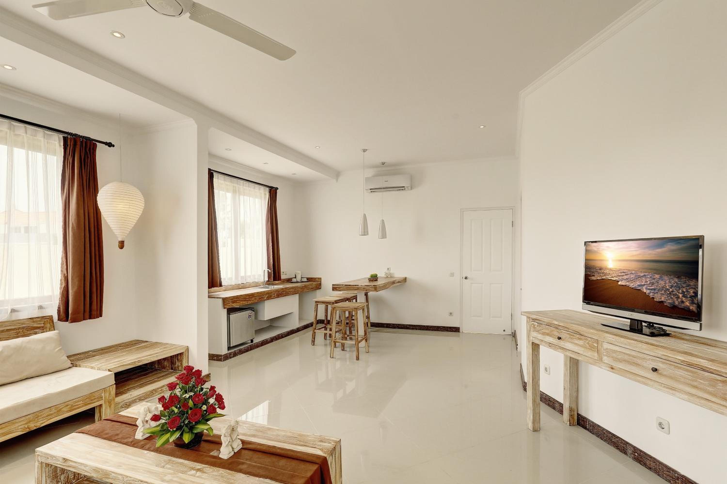 One-Bedroom Villa