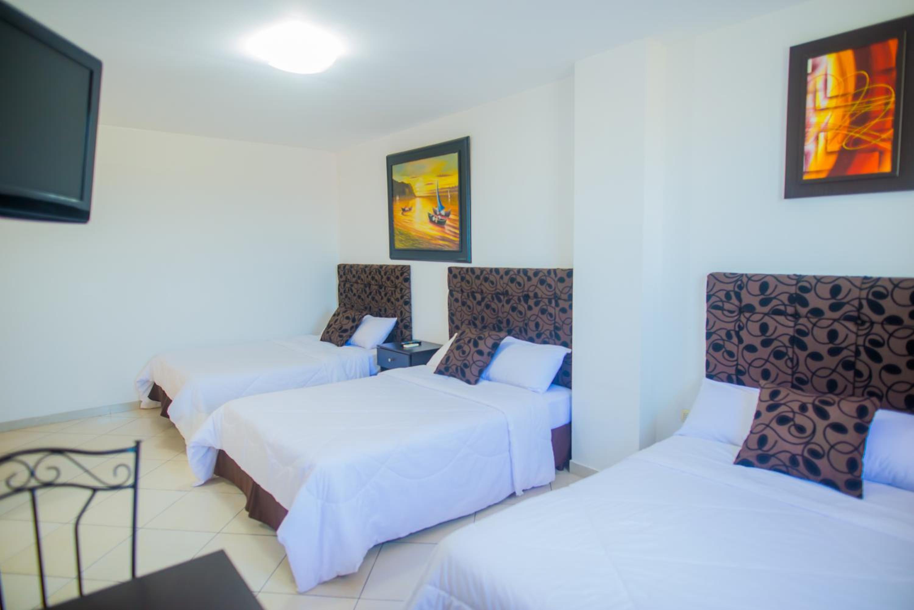 Triple Room photo 2