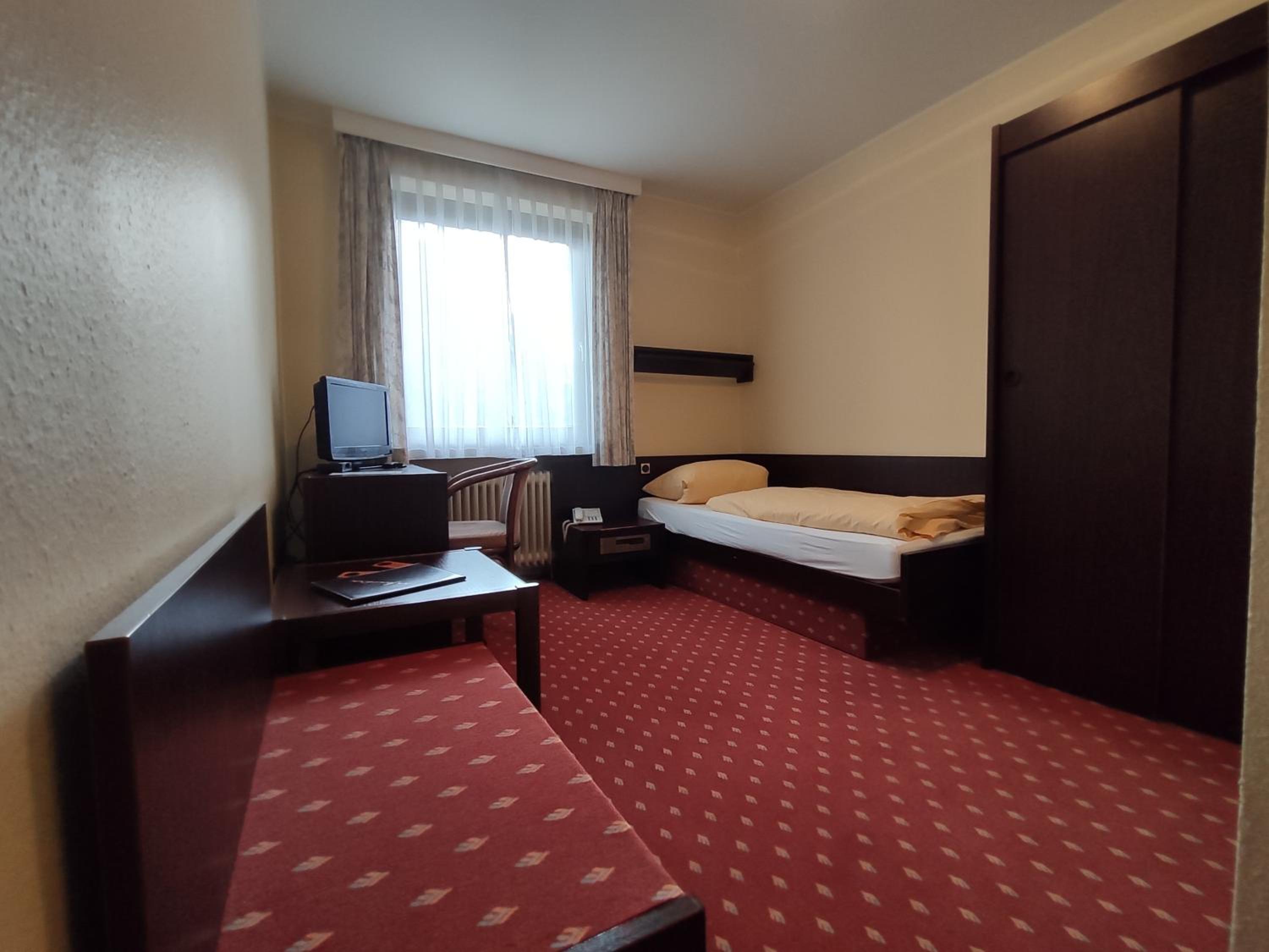 Single Room