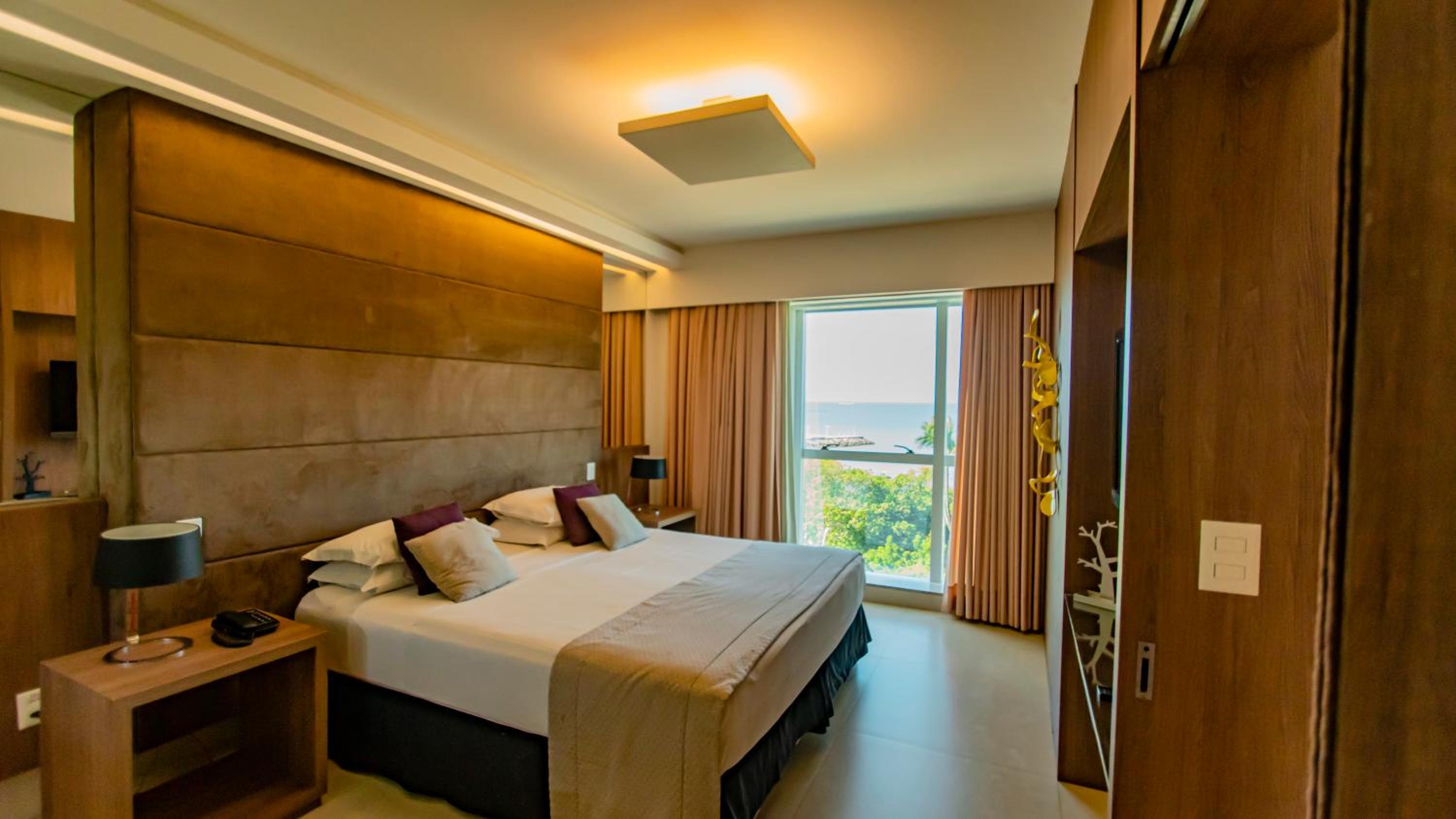 Suite with Spa Bath photo 1