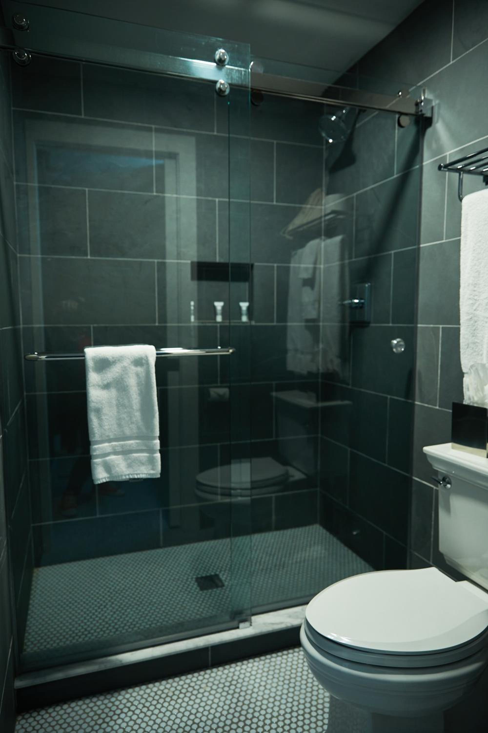 King Suite with Balcony photo 2