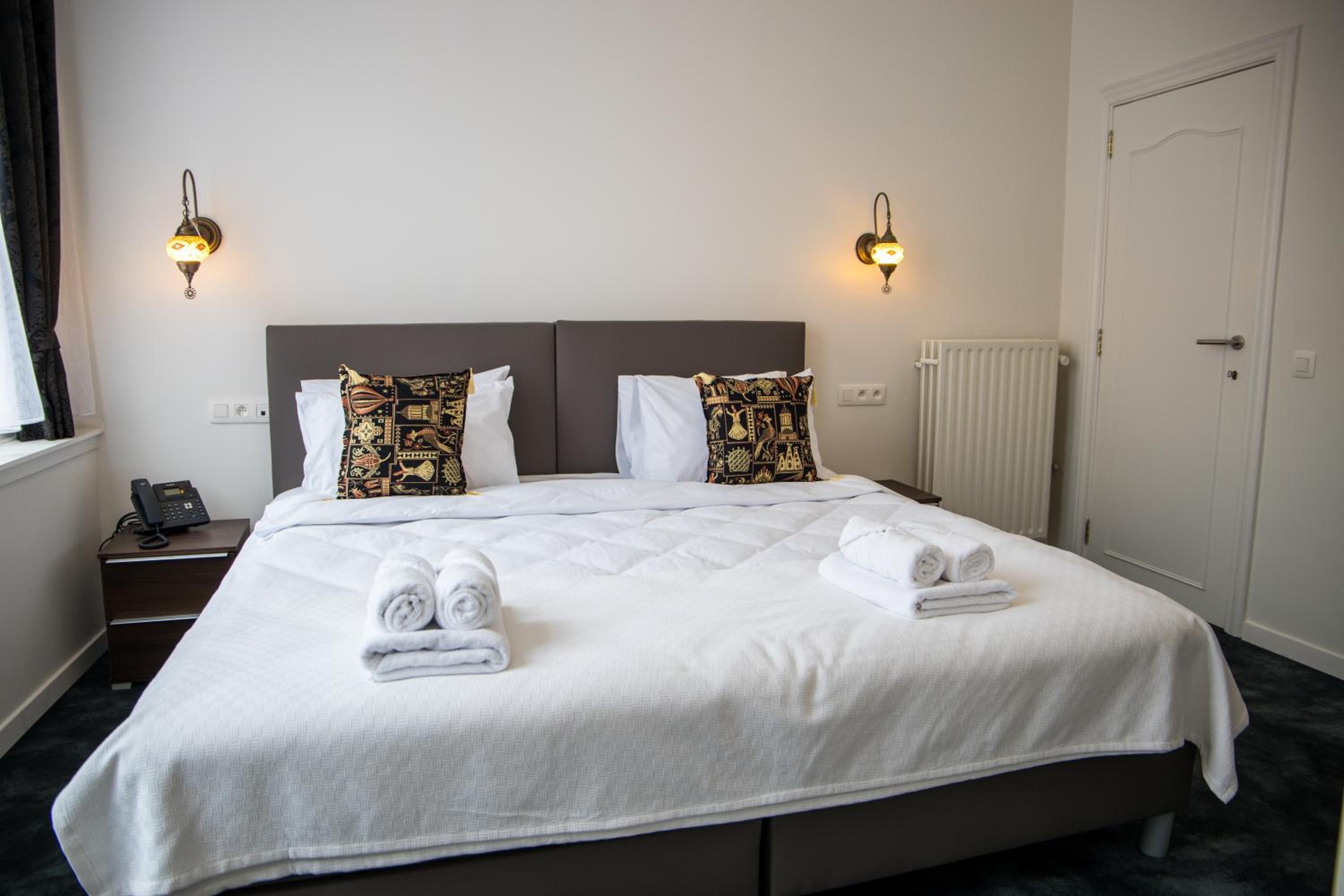 Deluxe Triple Room - Photo 4