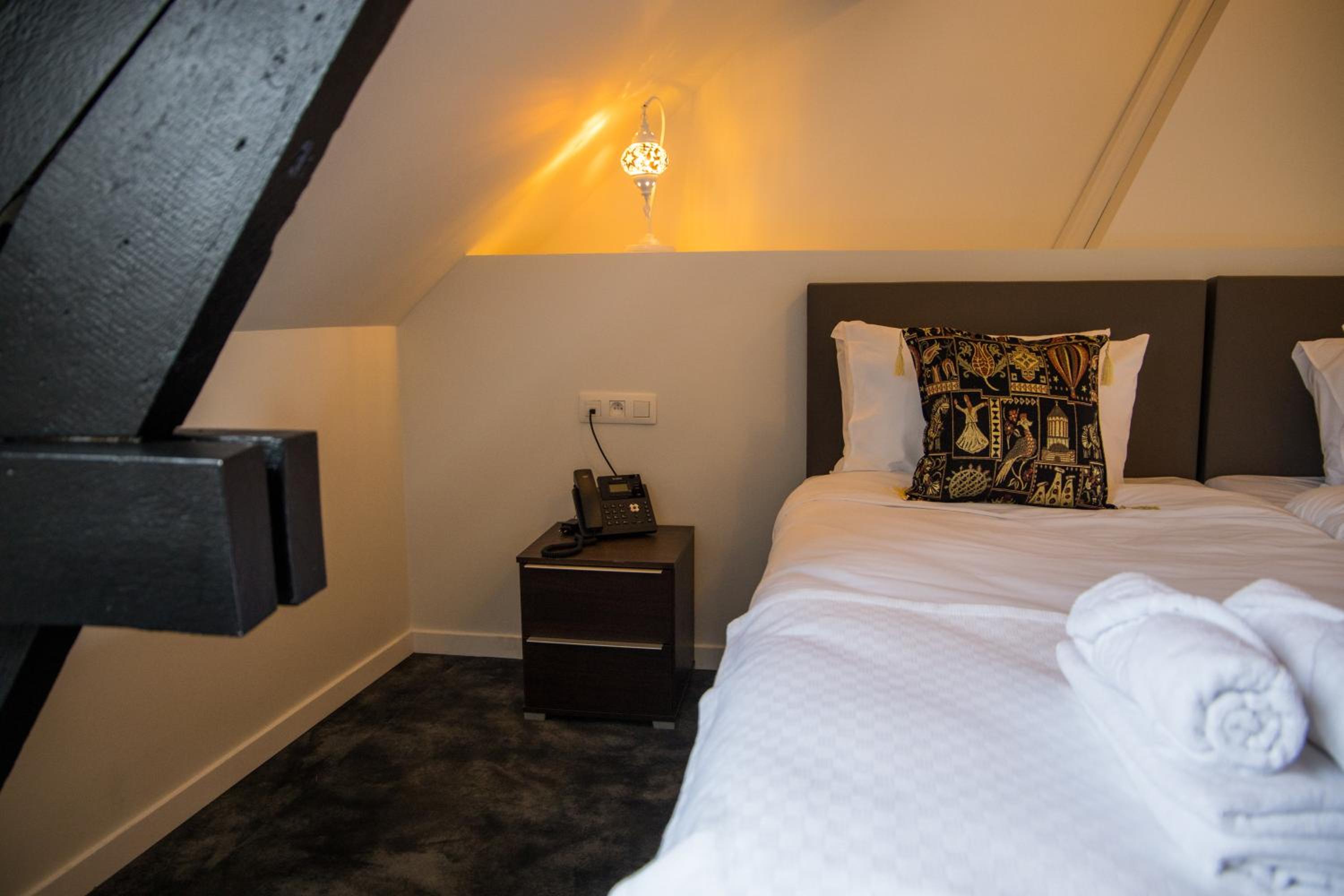 Superior King Room - Photo 6