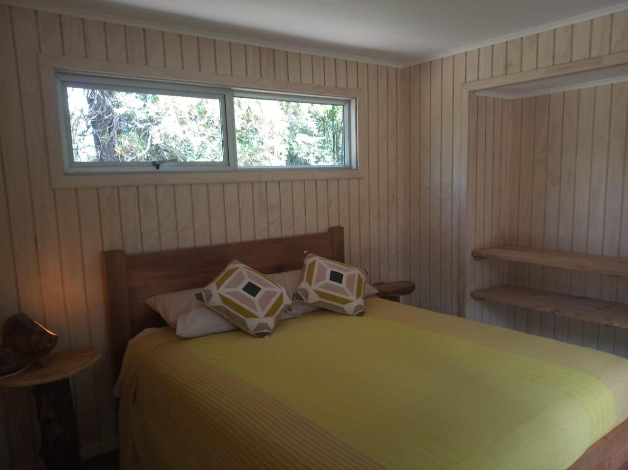 Two-Bedroom Cabin photo 3