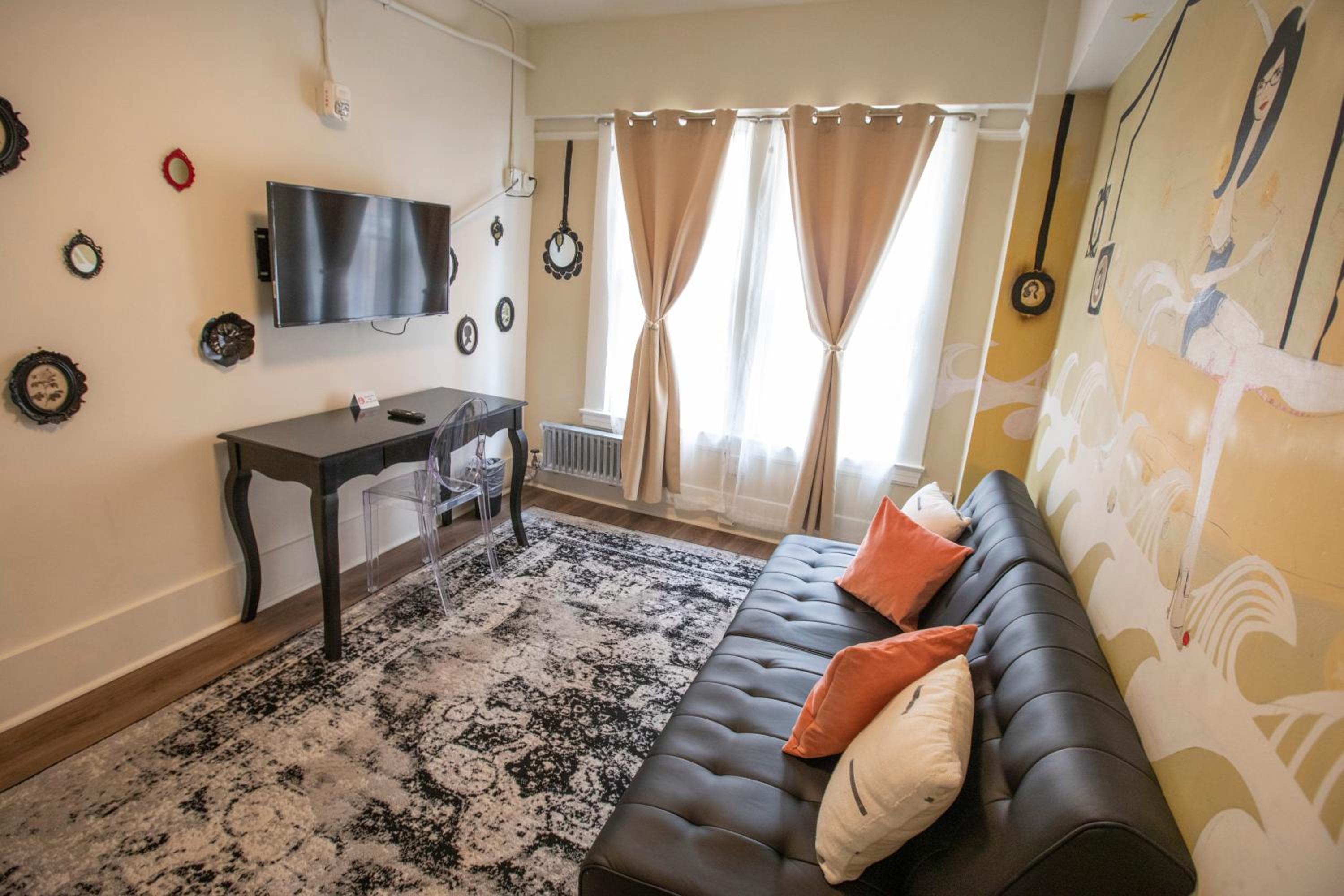 Hotel des Arts — photo 43