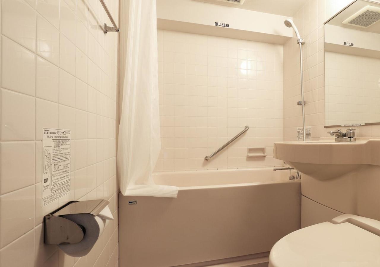 Economy Double Room - Photo 10