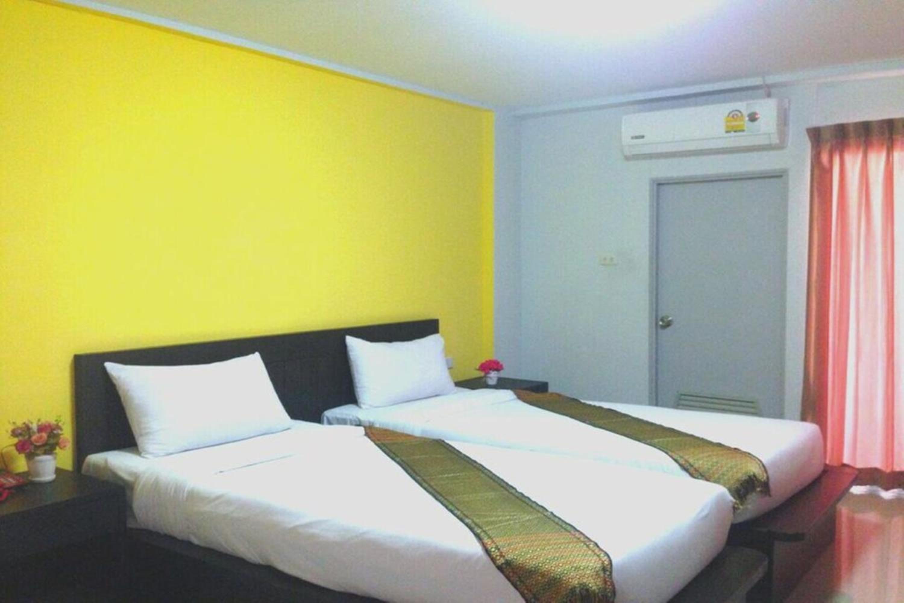 Standard Twin Room photo 1