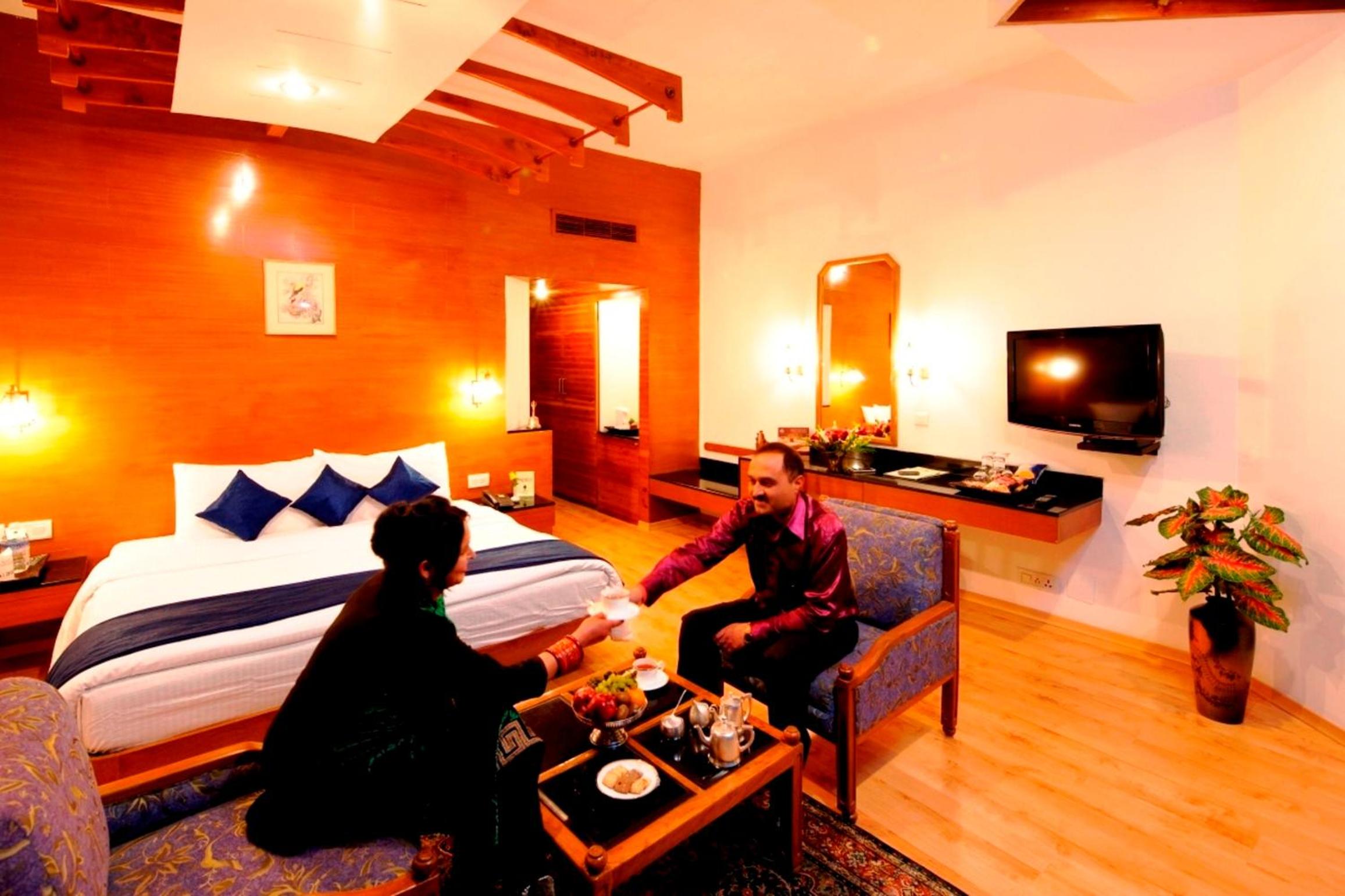  Balcony Room - Rs.500/person credit on SPA usage - Photo 5