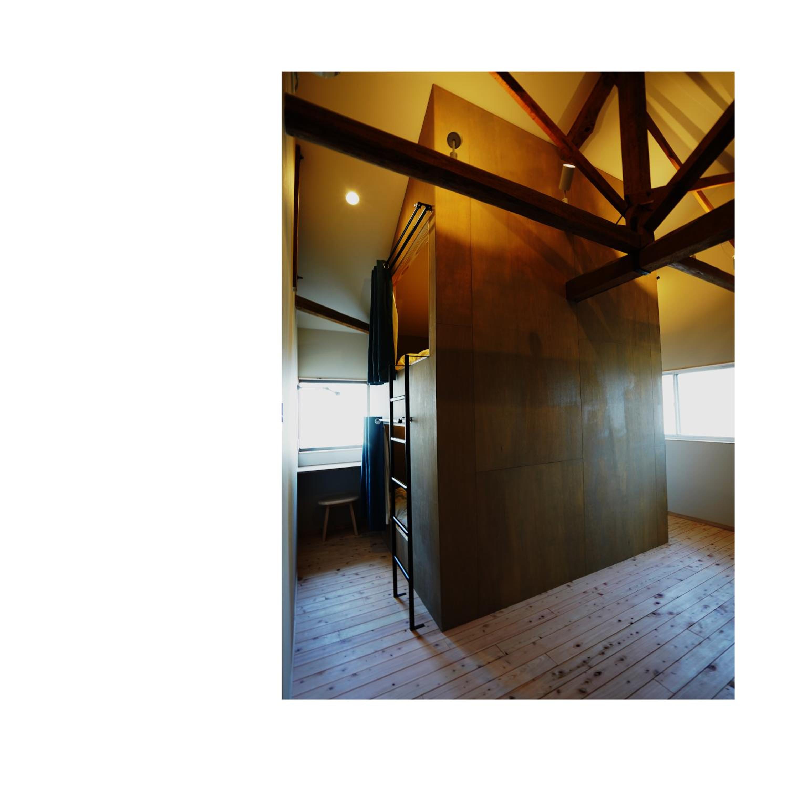 Bunk Bed in Mixed Dormitory Room photo 1