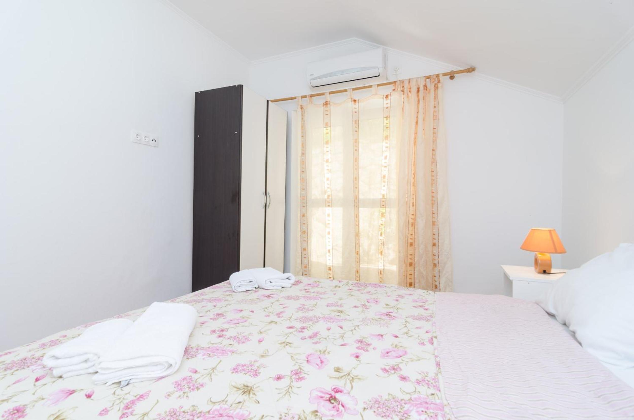 Double Room with Terrace and Sea View photo 2