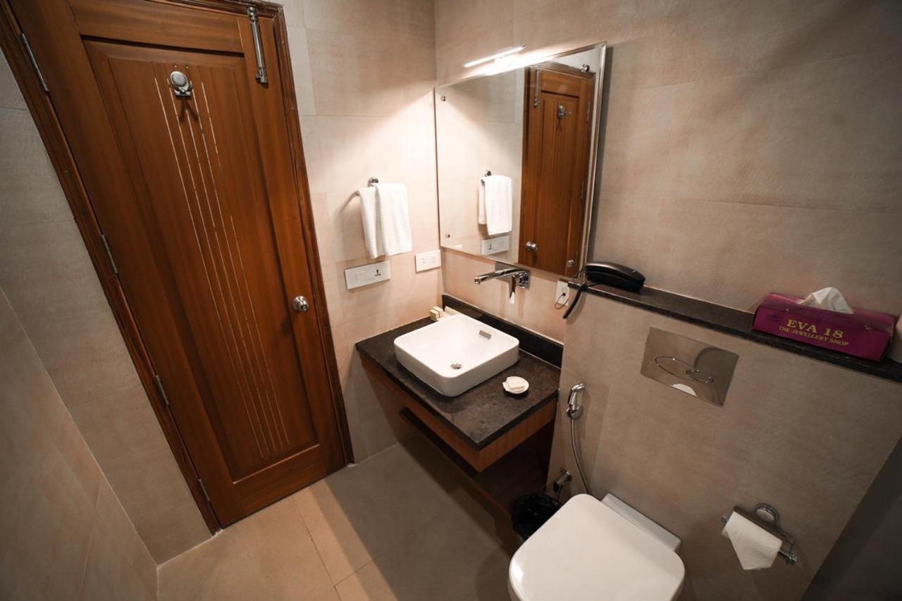 Deluxe Room - Photo 4