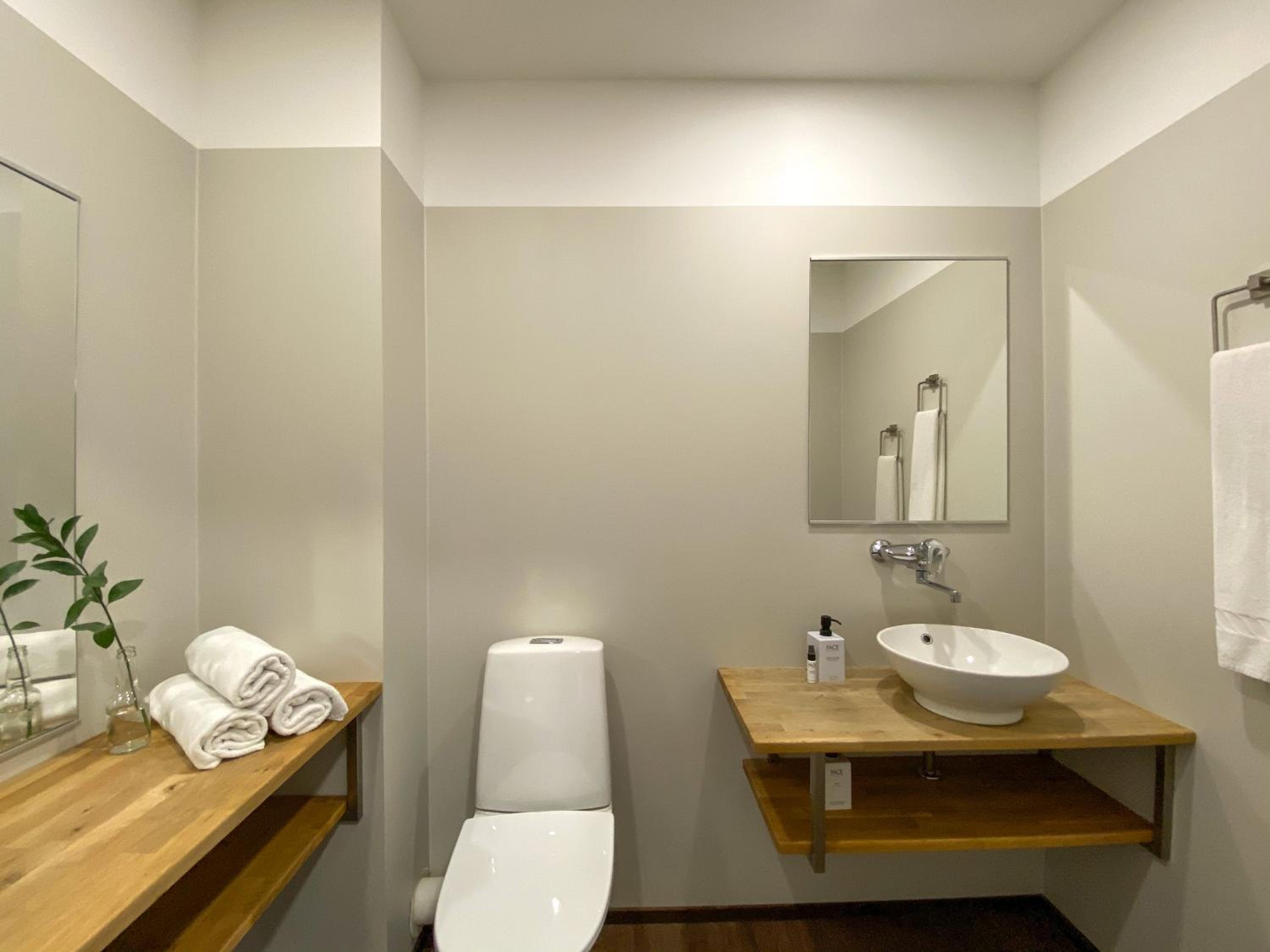 Junior Suite with Sauna - Photo 9