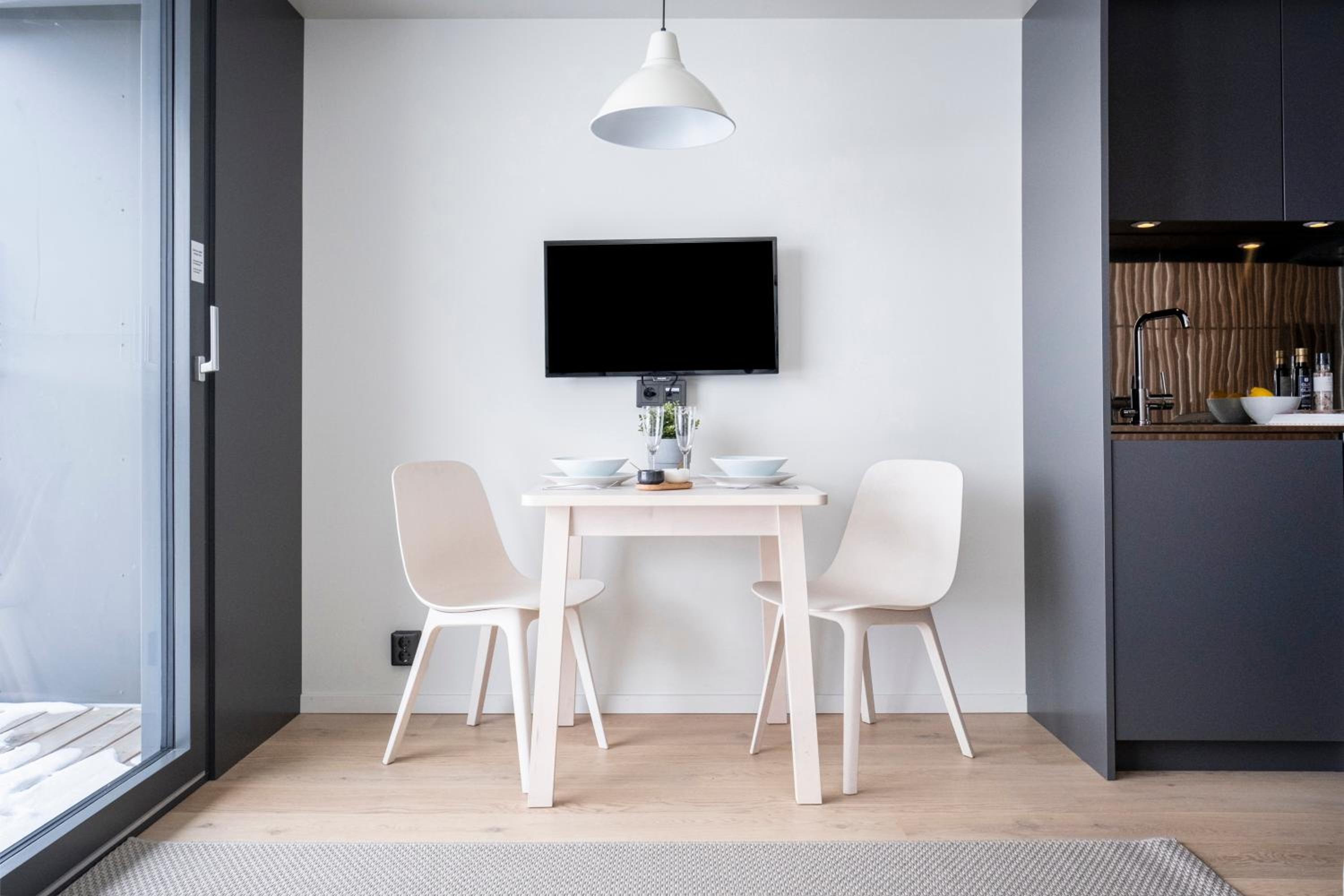 Studio Apartment - Photo 10