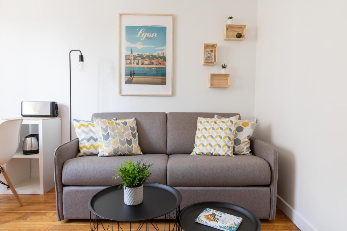 Apartment photo 3