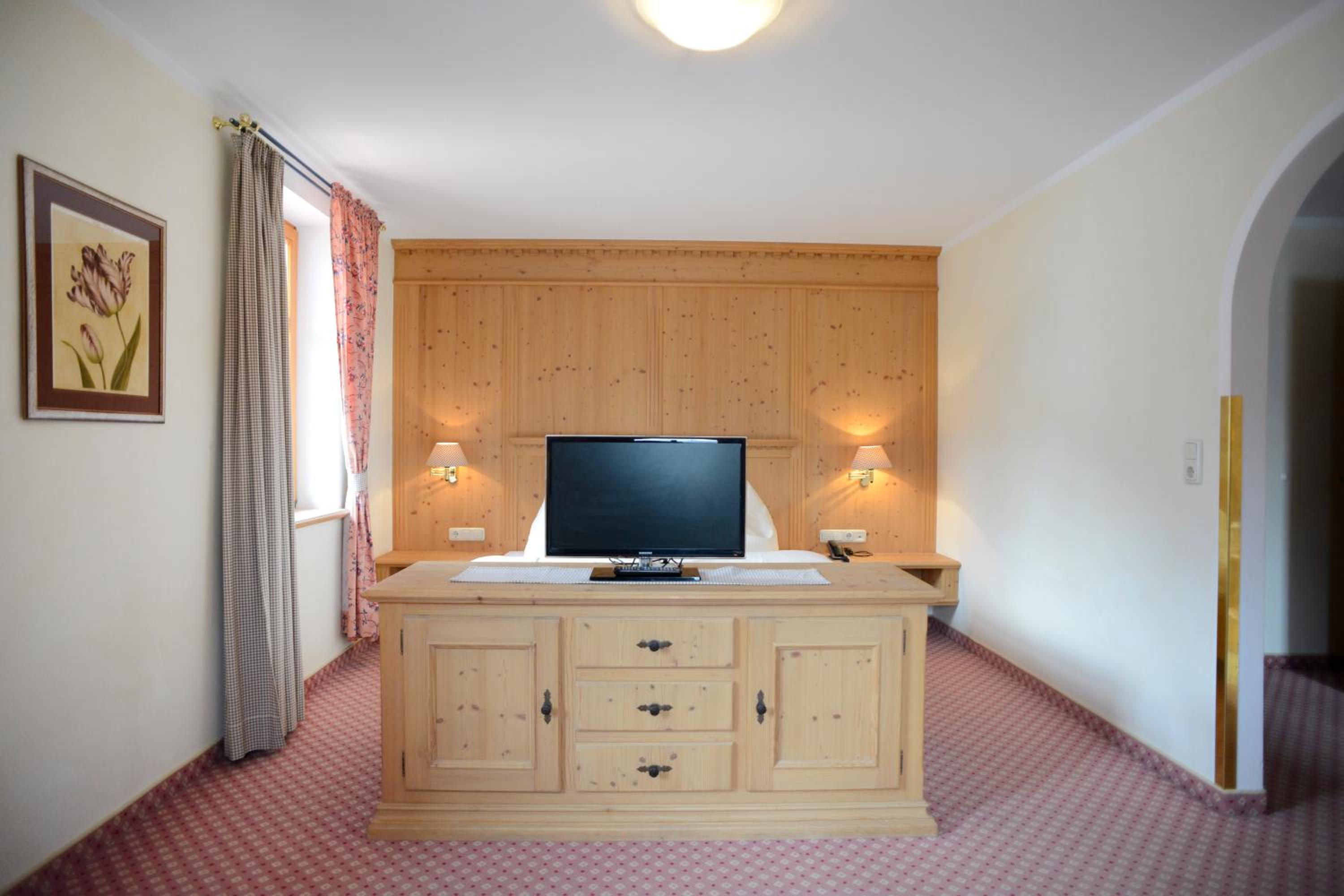 Standard Double Room photo 2