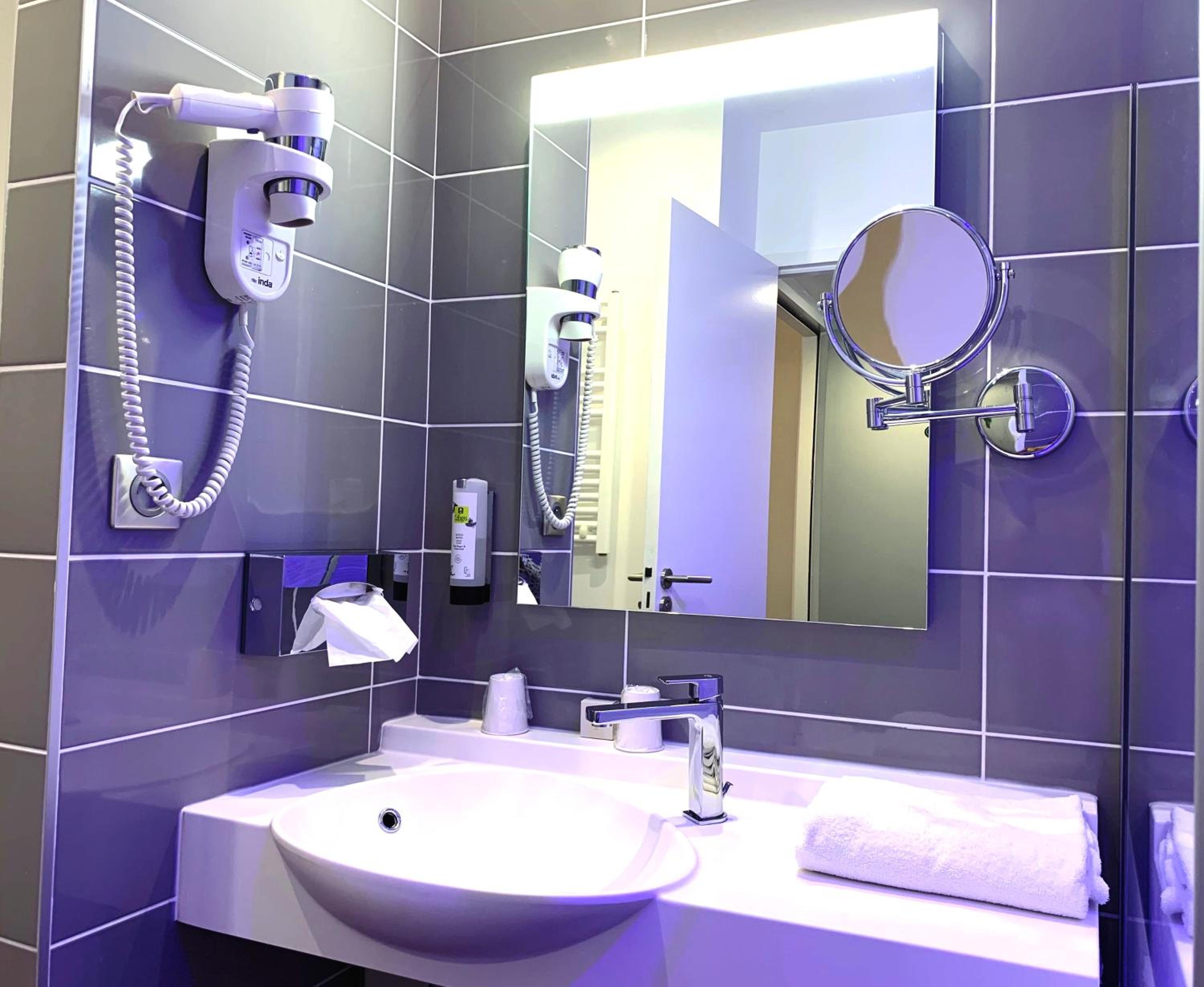Comfort Double Room with Shower photo 2