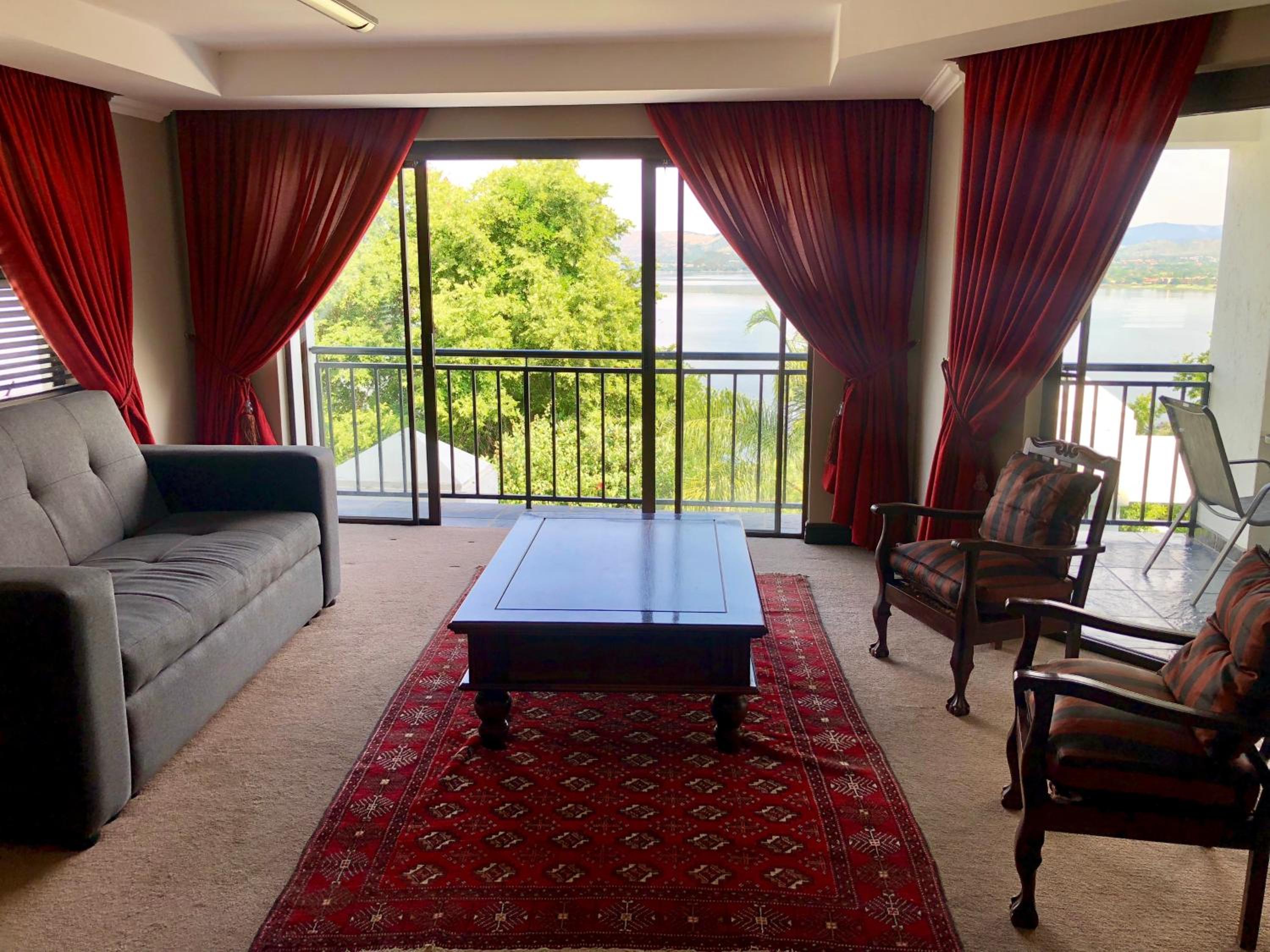 Family Room with Lake View - Photo 9