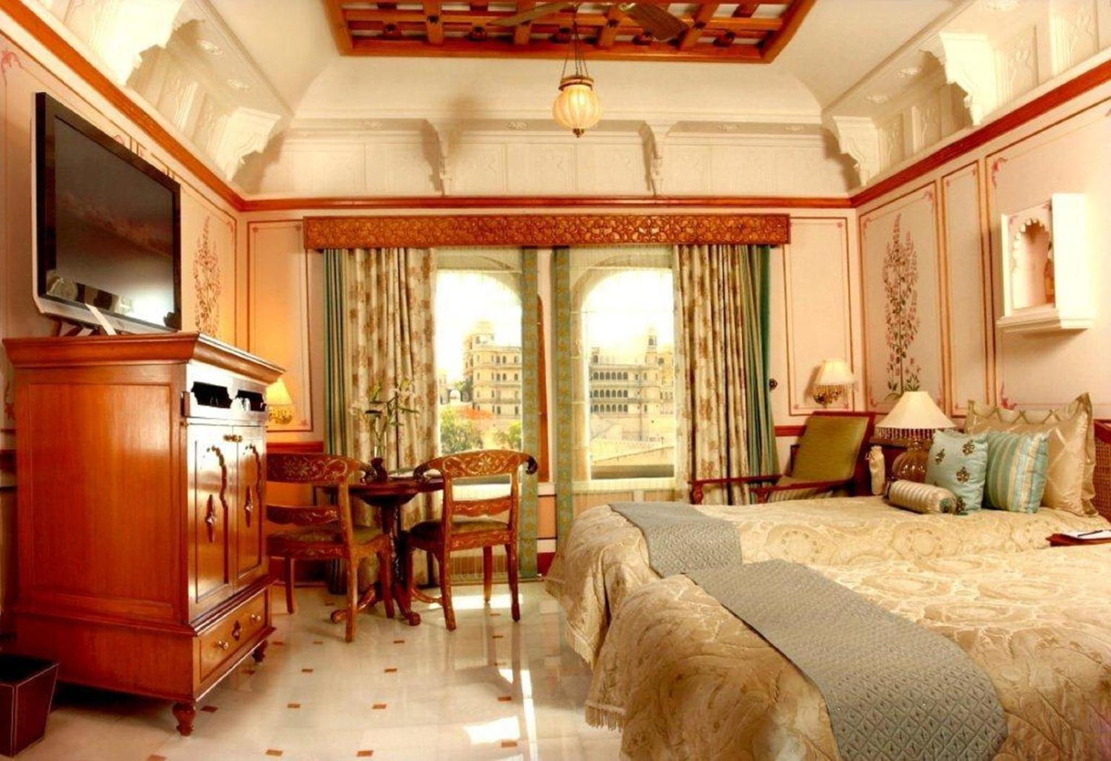 Luxury Twin Room with Lake View - Photo 4