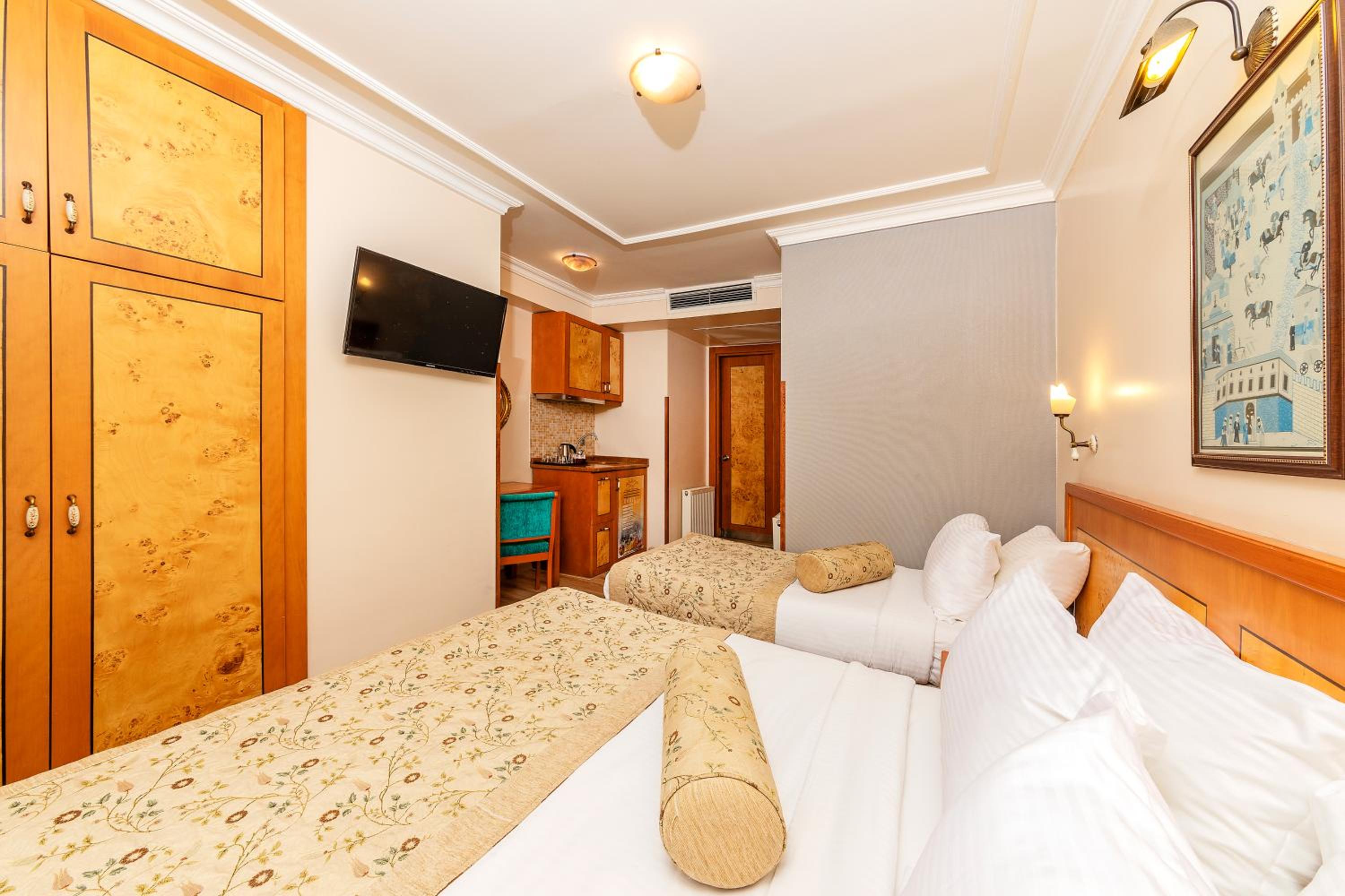 Triple Room photo 2