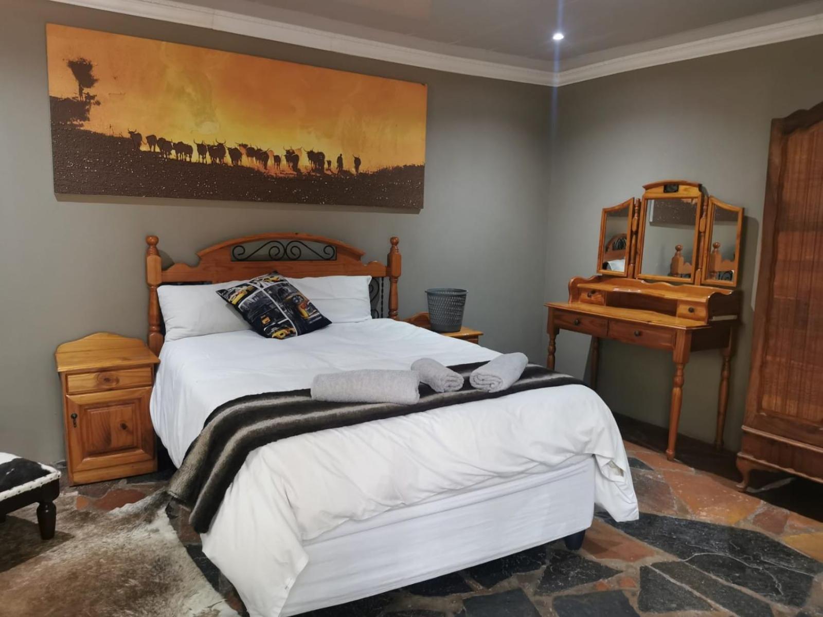 Deluxe King Room photo 1