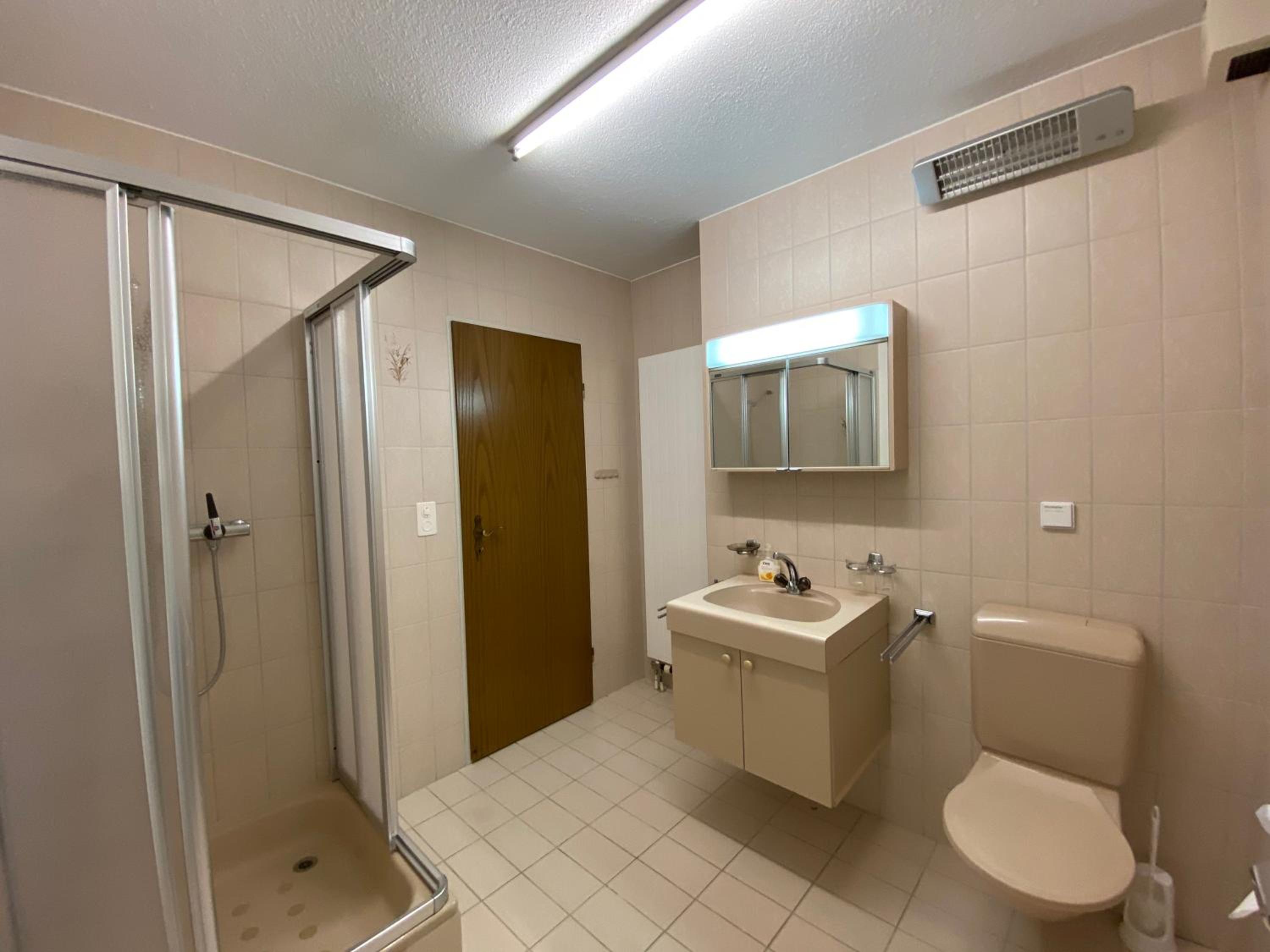 Apartment - Photo 2