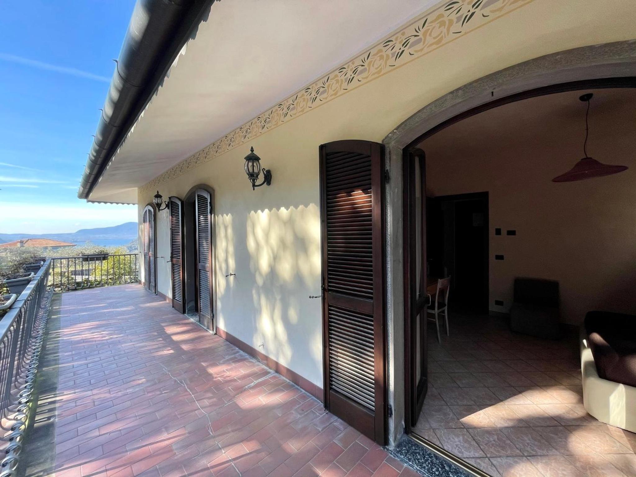 Double Room with Balcony - Photo 6