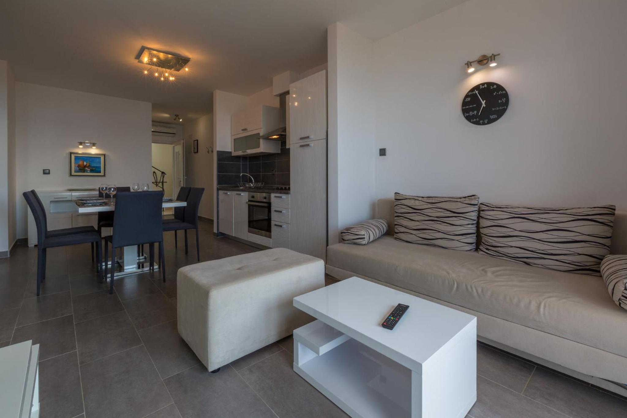Apartment with Sea View