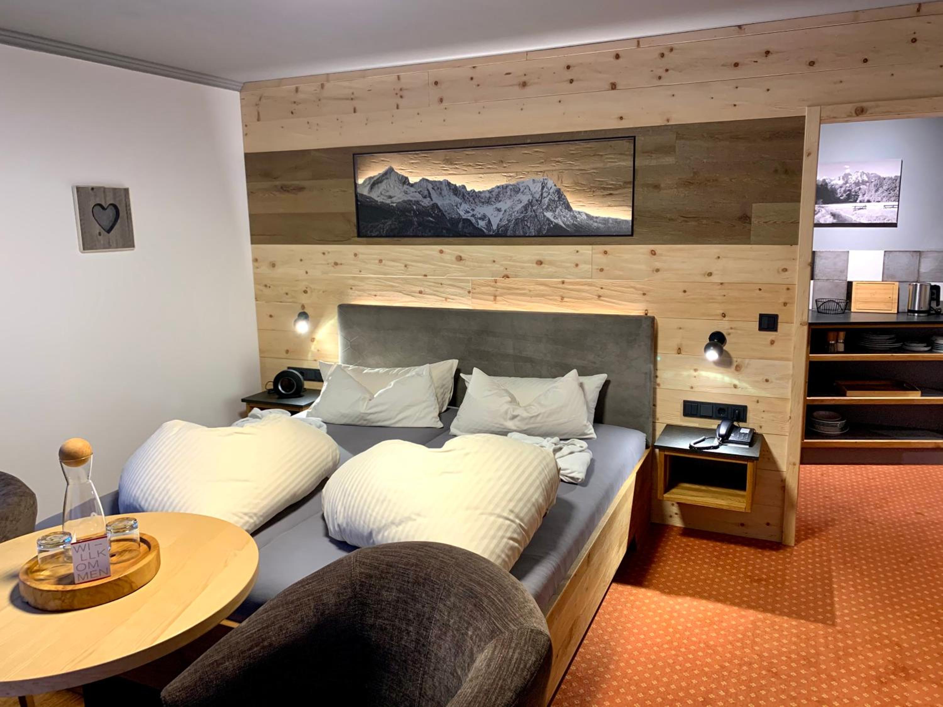 Superior Double Room with Forest View photo 1