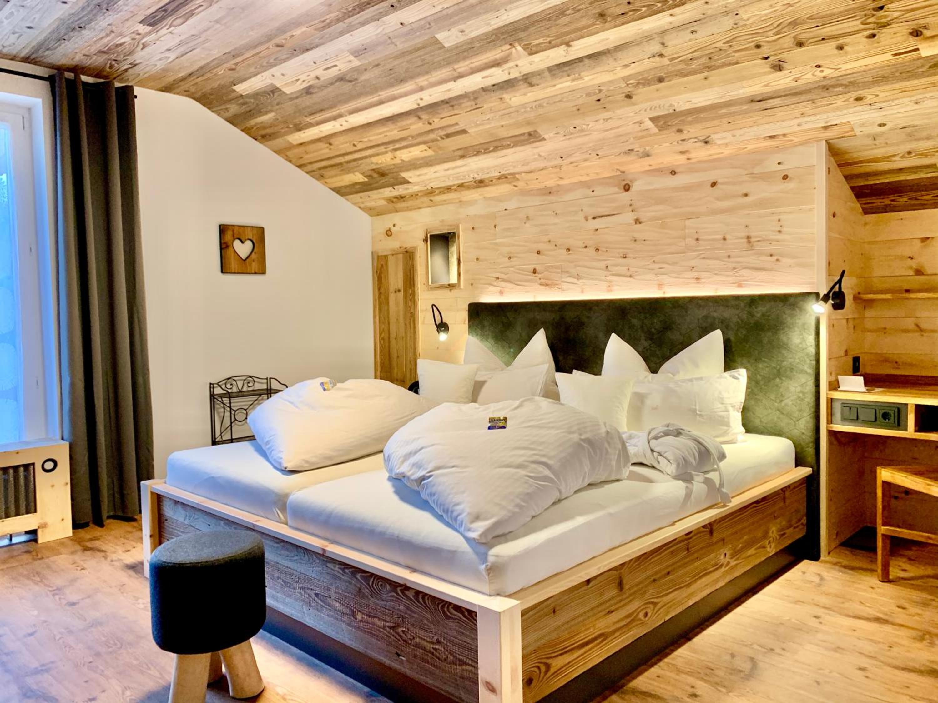 Superior Double Room with Mountain View photo 2
