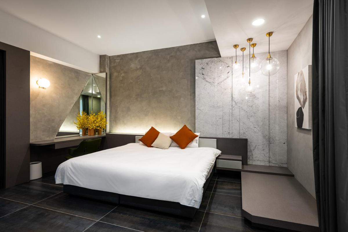 King Room with Balcony