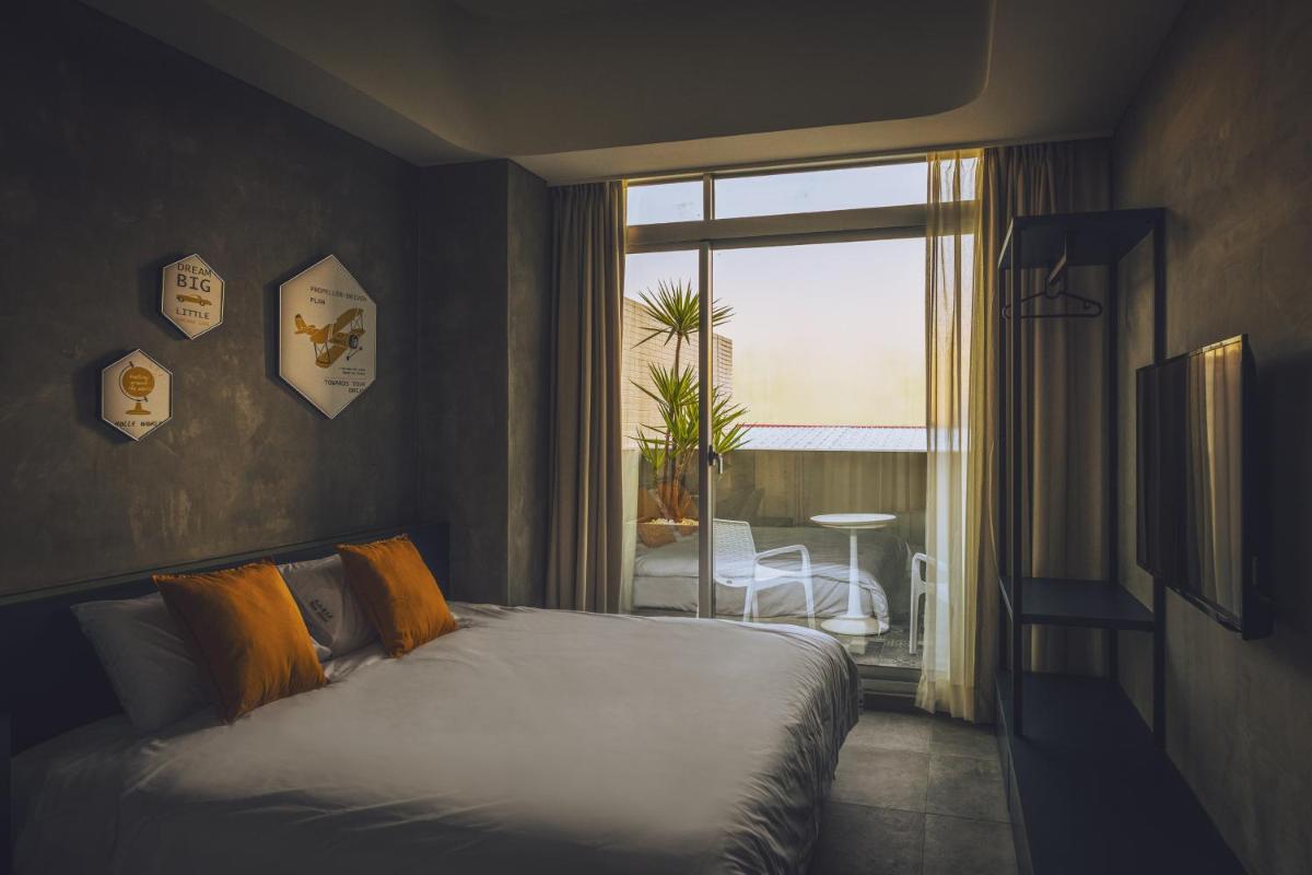 Superior Double Room with Balcony photo 1