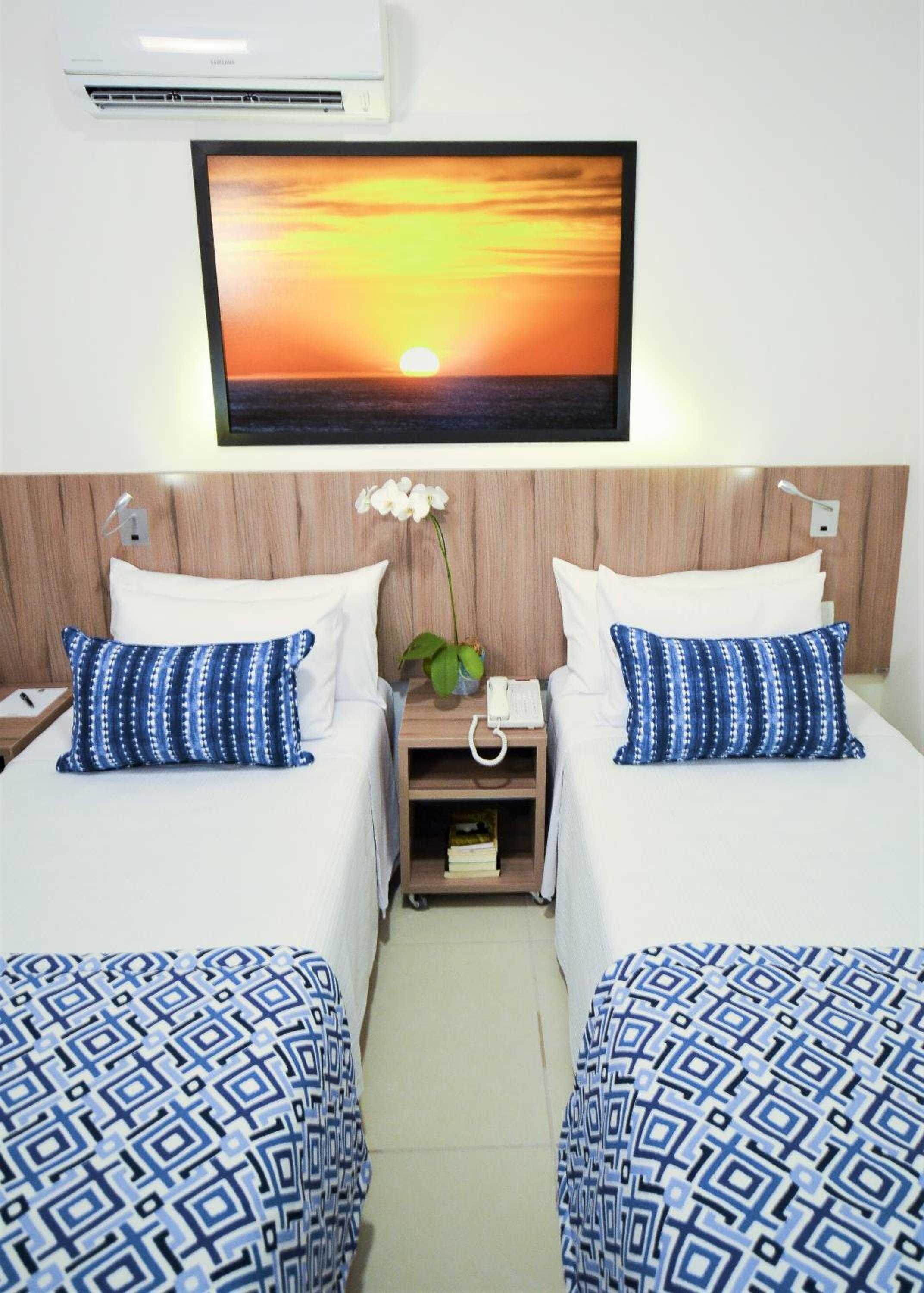 Deluxe Twin Room photo 1