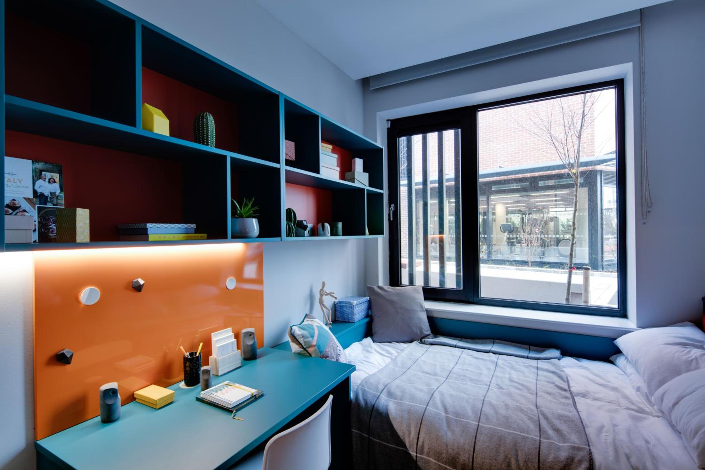 Apartment photo 1