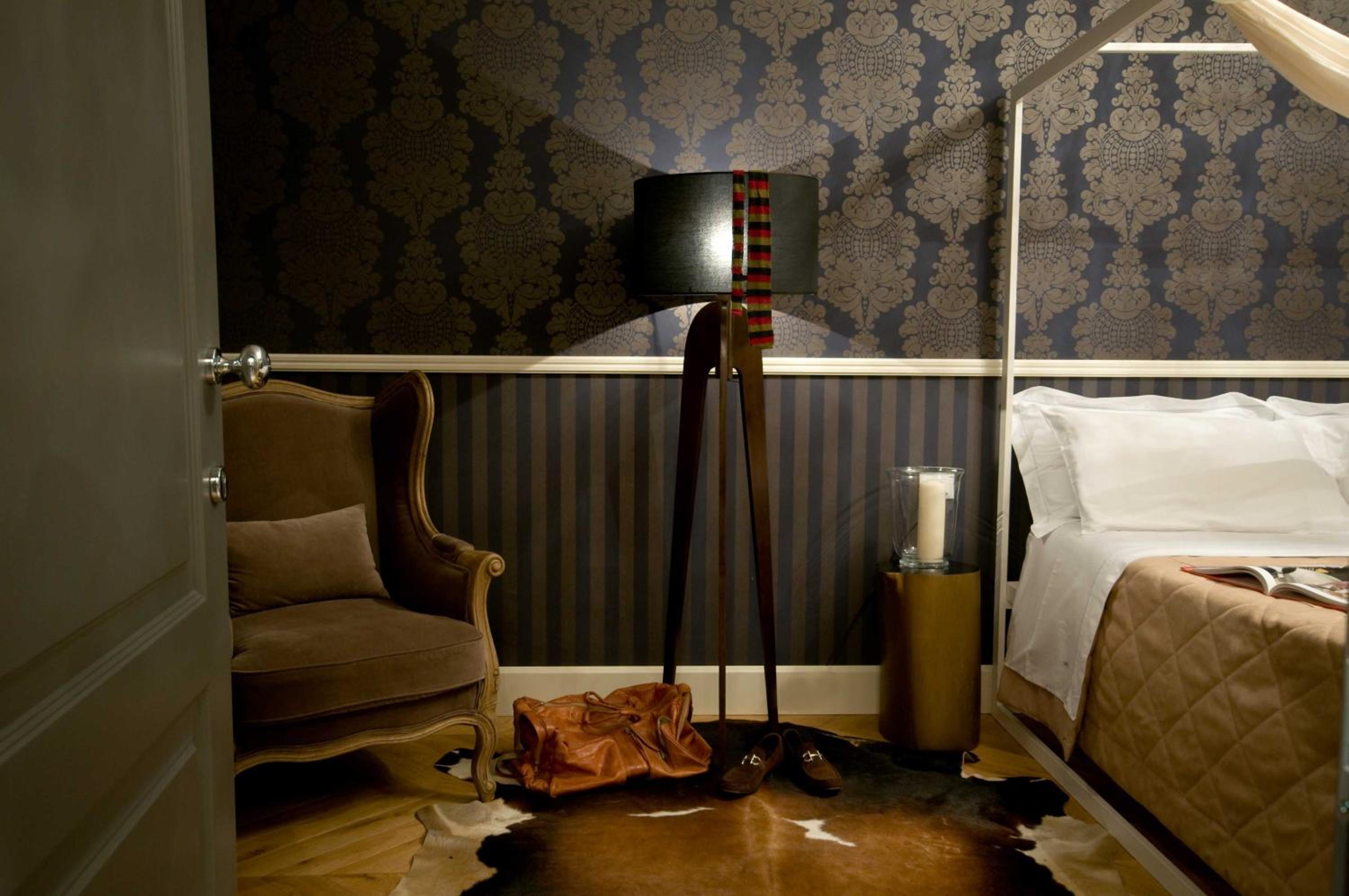 Deluxe Double Room - Photo 9
