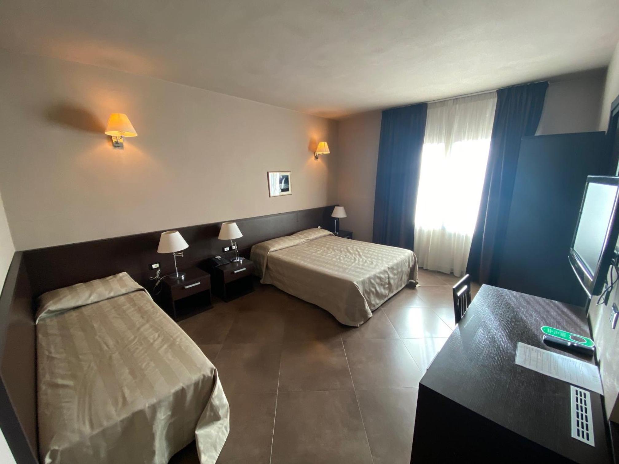 Triple Room photo 1