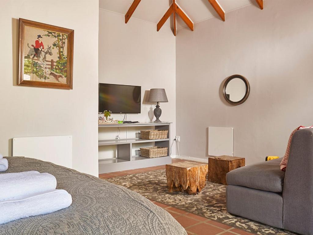 Double Room - Photo 4