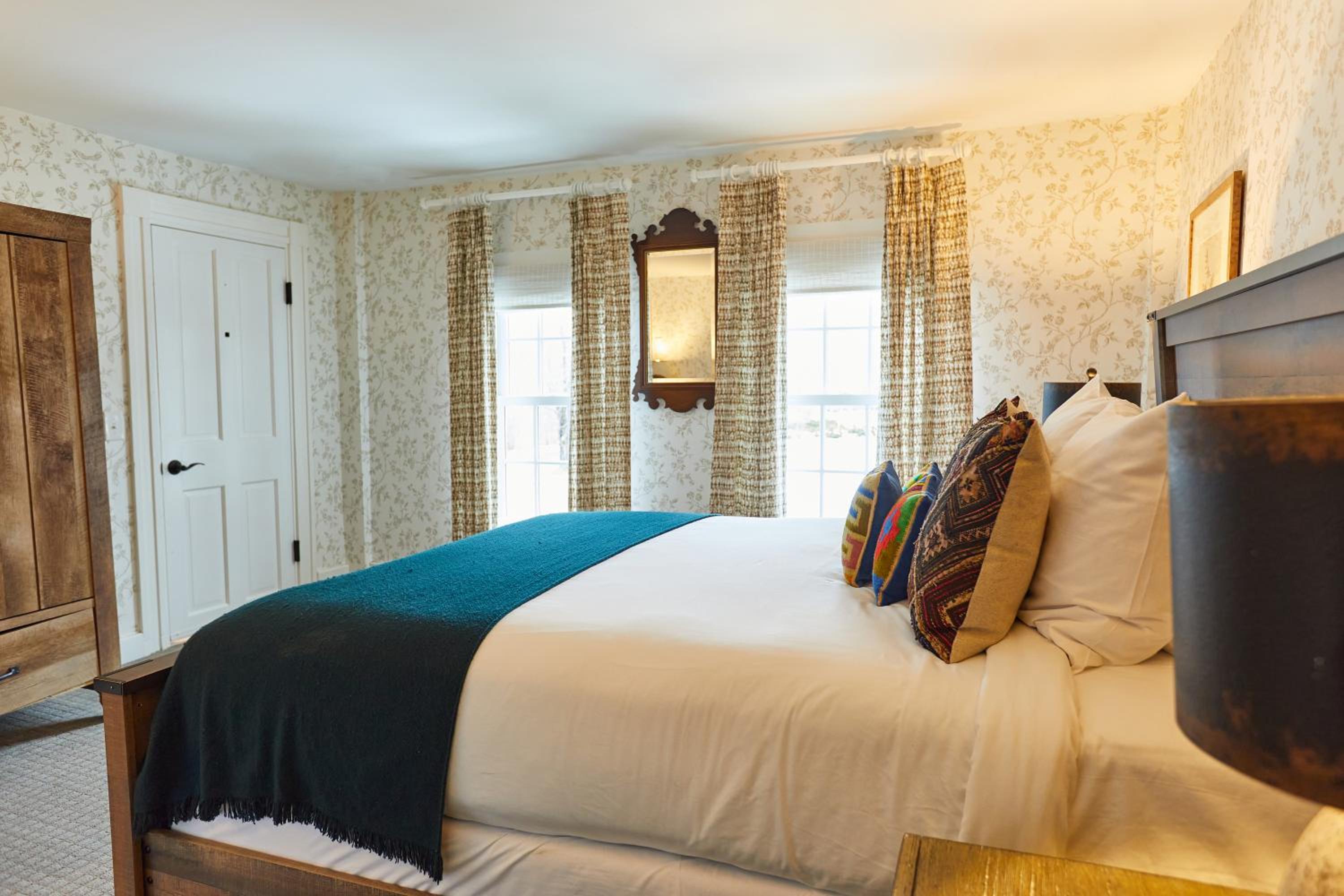 Deluxe Queen Room photo 2