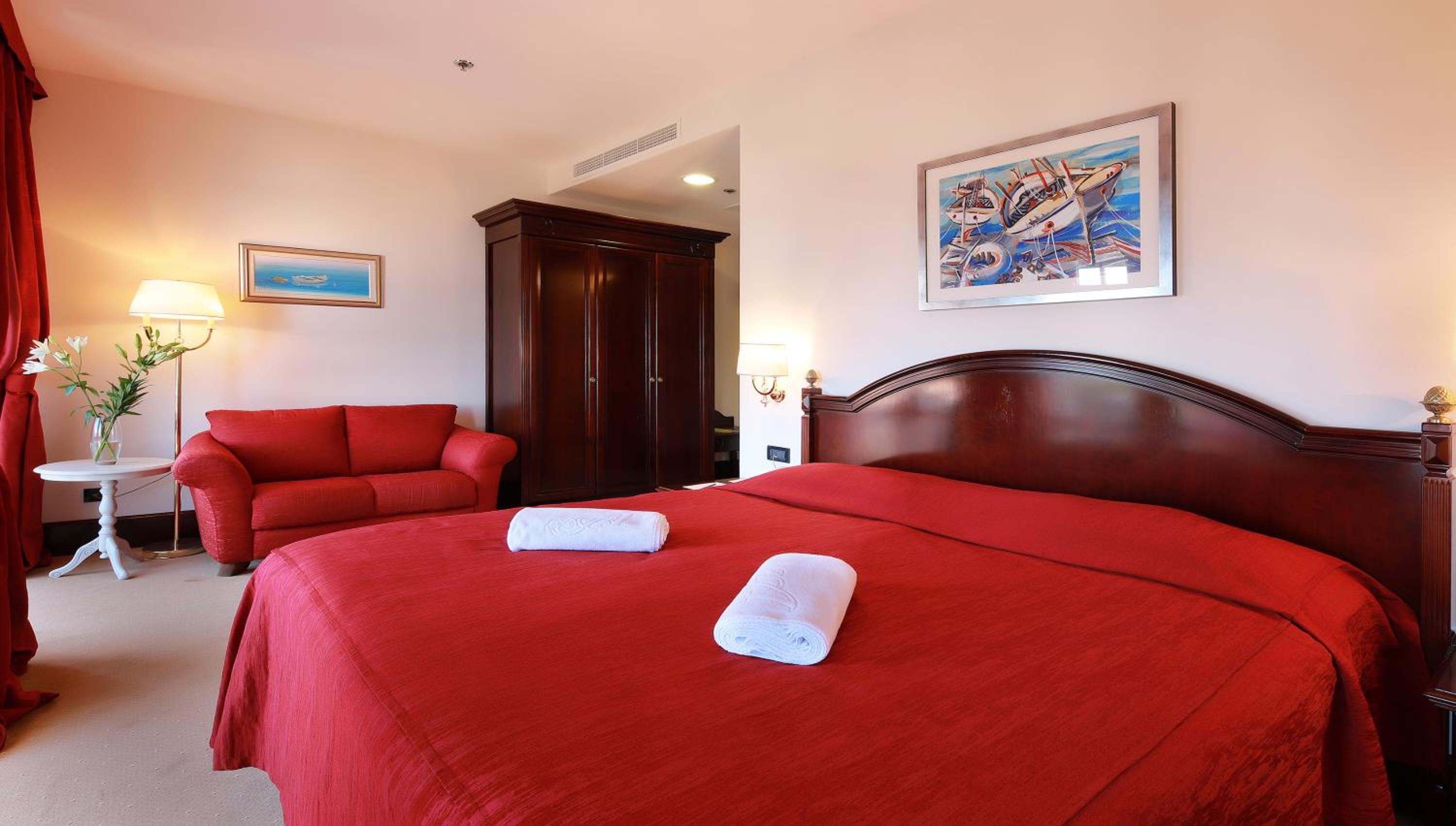 Superior Double Room with Sea View and Balcony - Photo 14