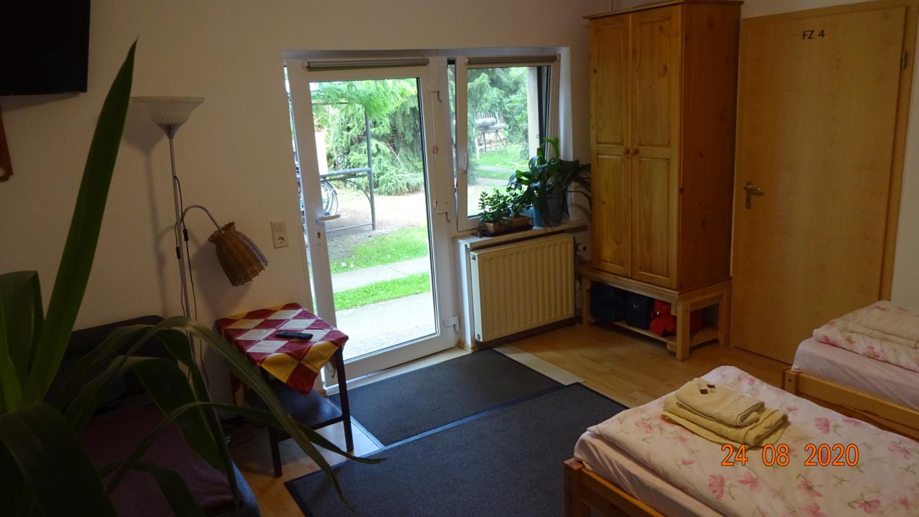 Basic Triple Room photo 2