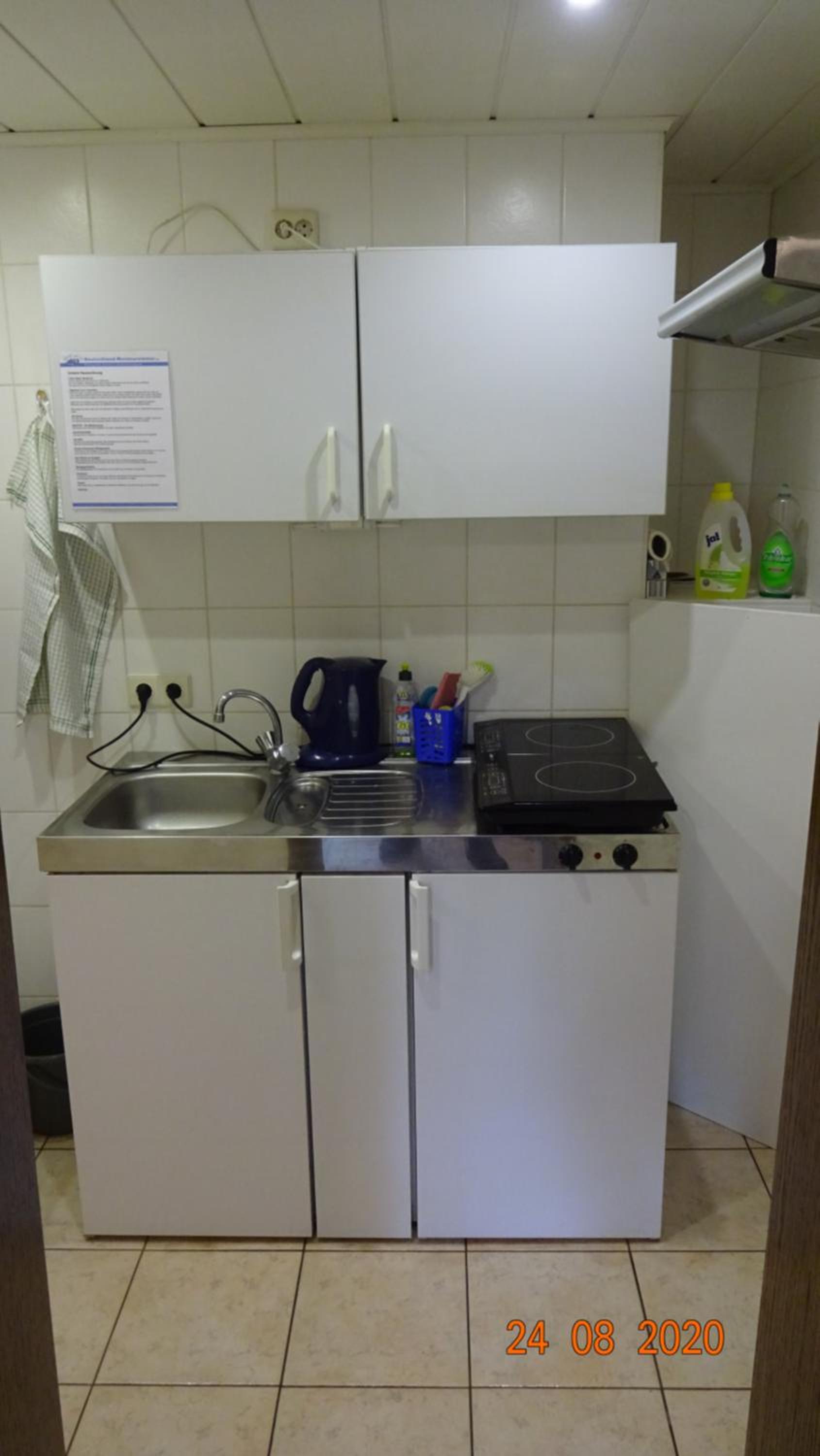 Basic Triple Room photo 3