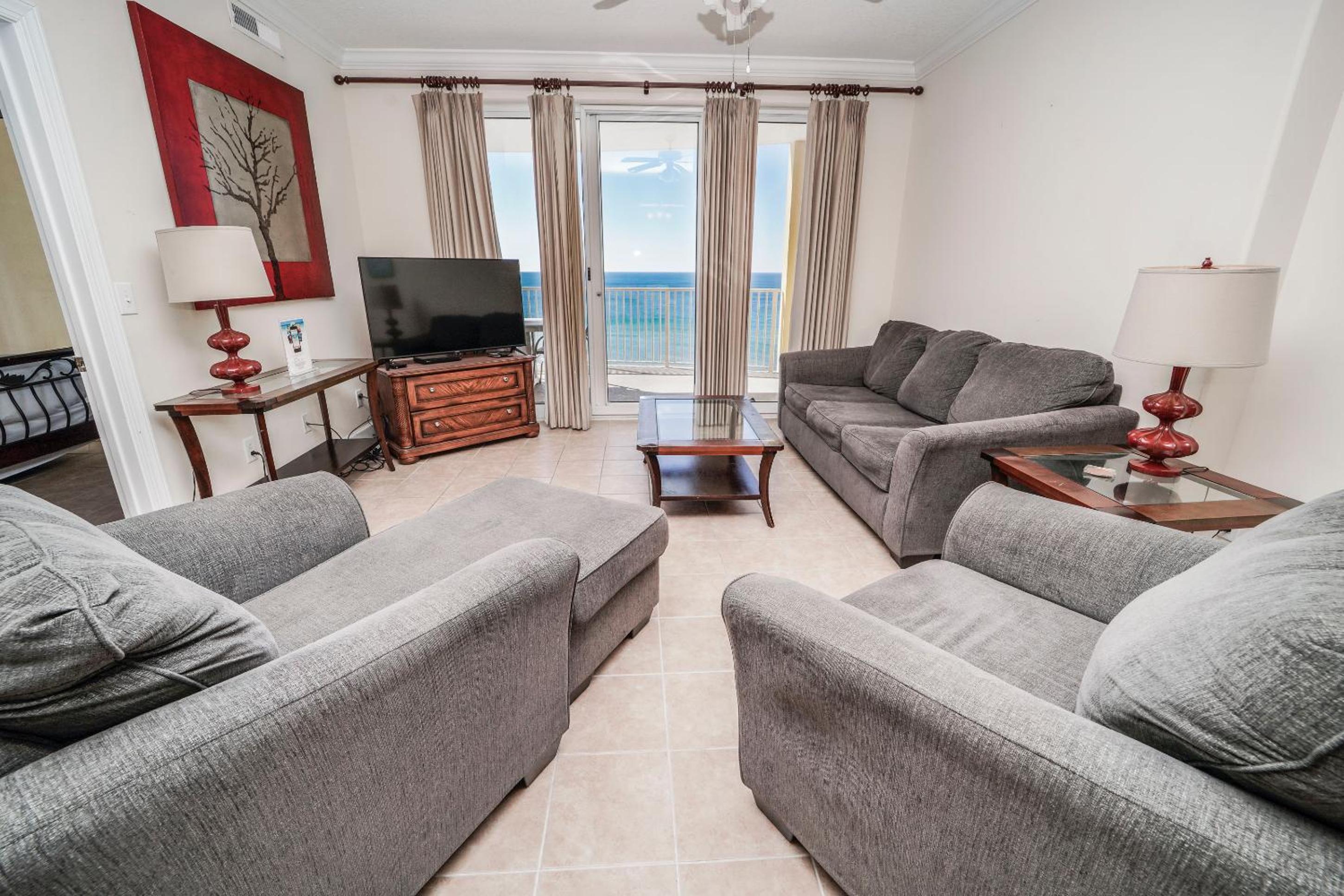 Two-Bedroom Apartment 1108