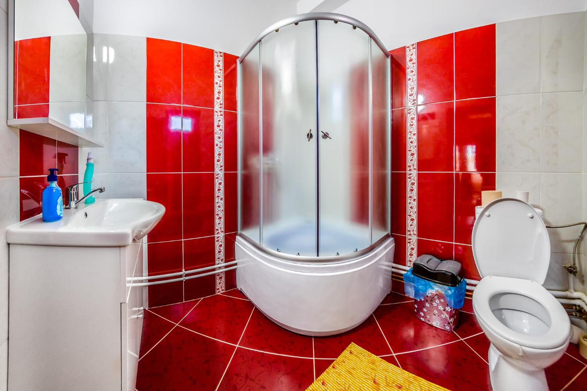 Quadruple Room with Private Bathroom photo 2
